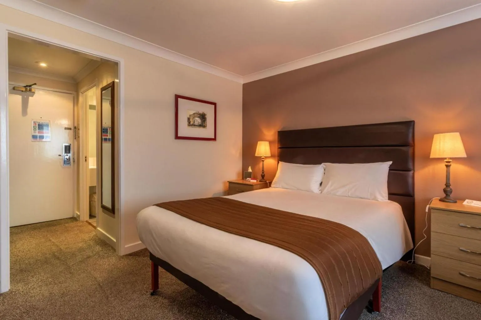 Bedroom, Bed in Britannia Leeds Bradford Airport