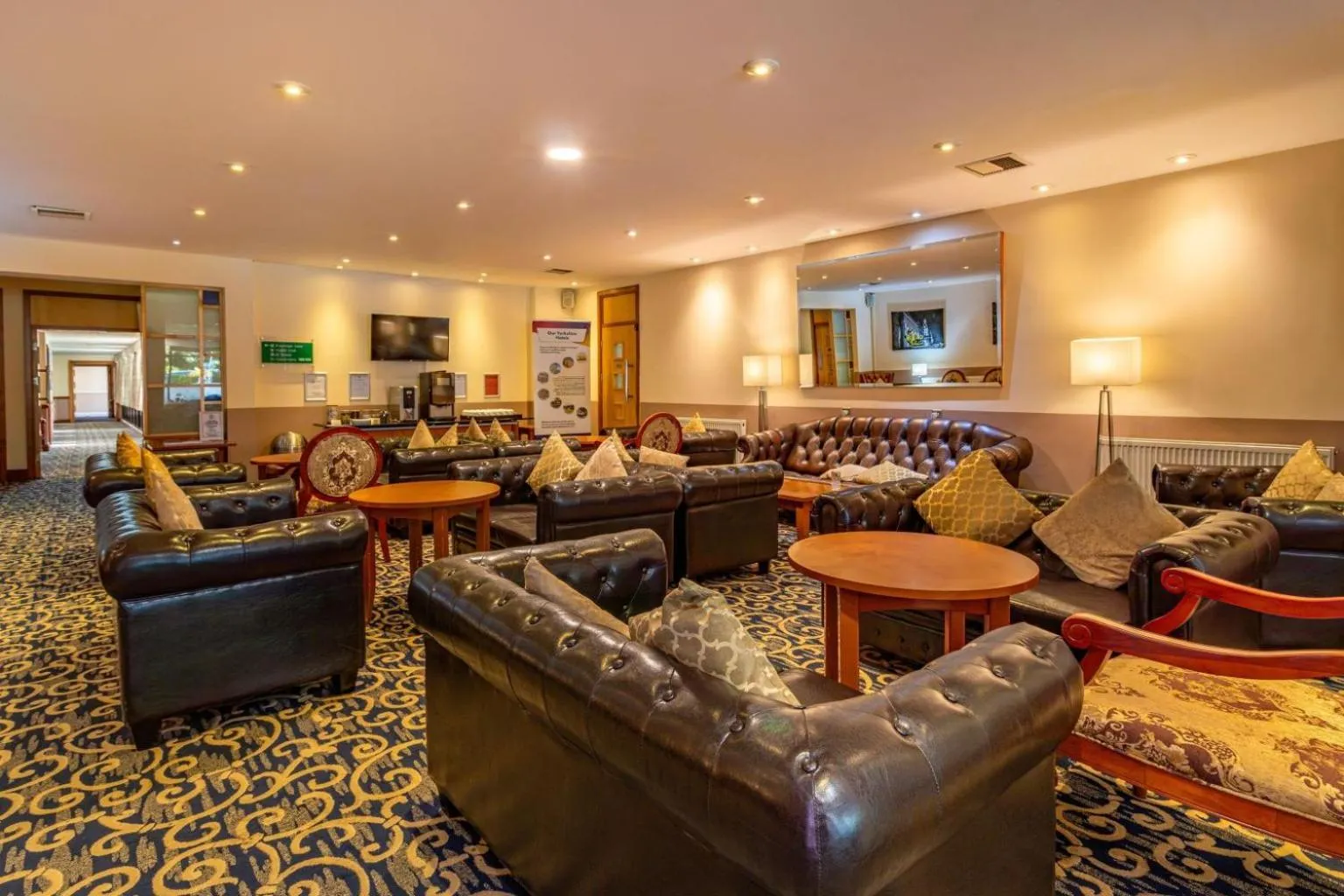 Lounge or bar in Britannia Leeds Bradford Airport