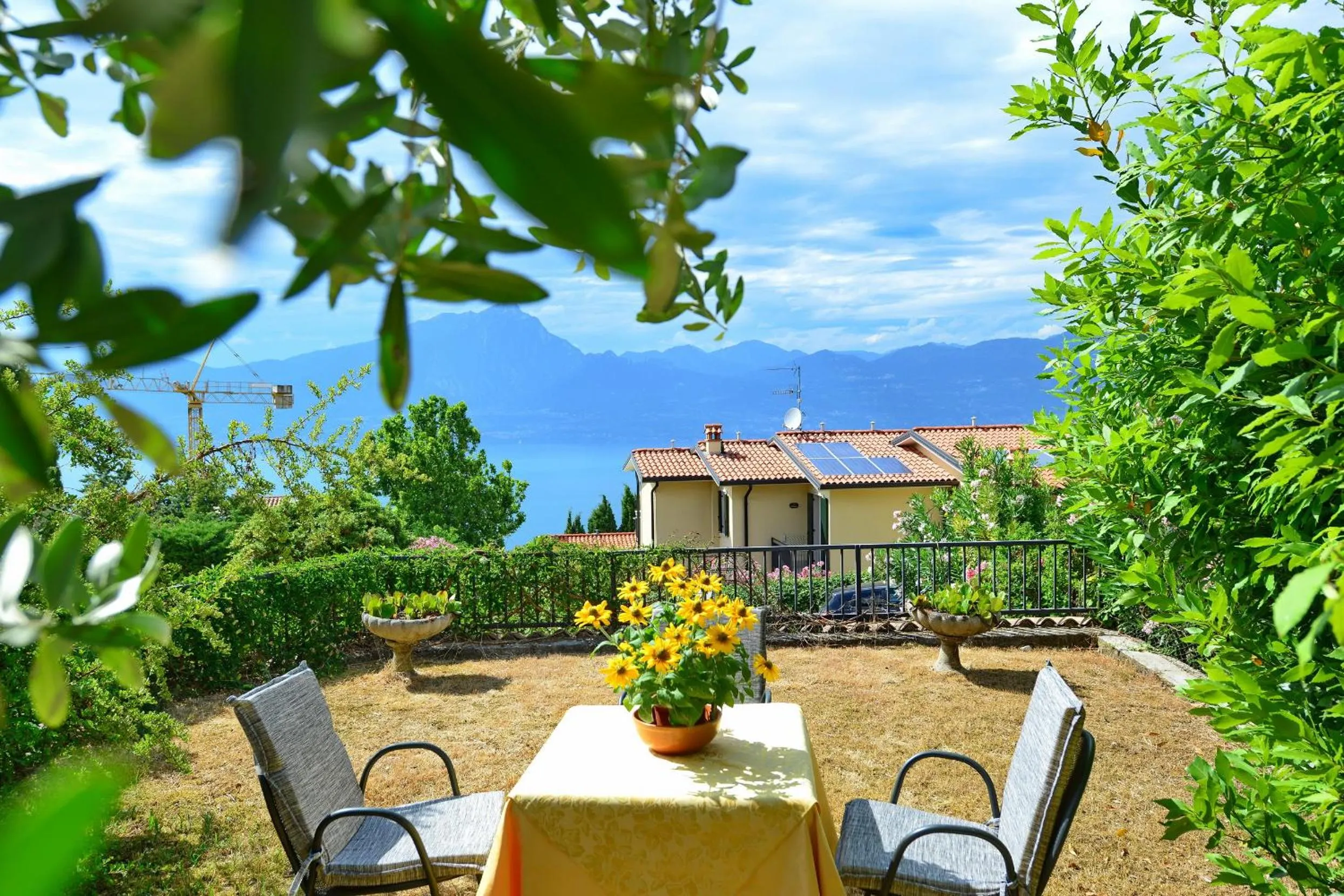 Bed and Breakfast Due Leoni