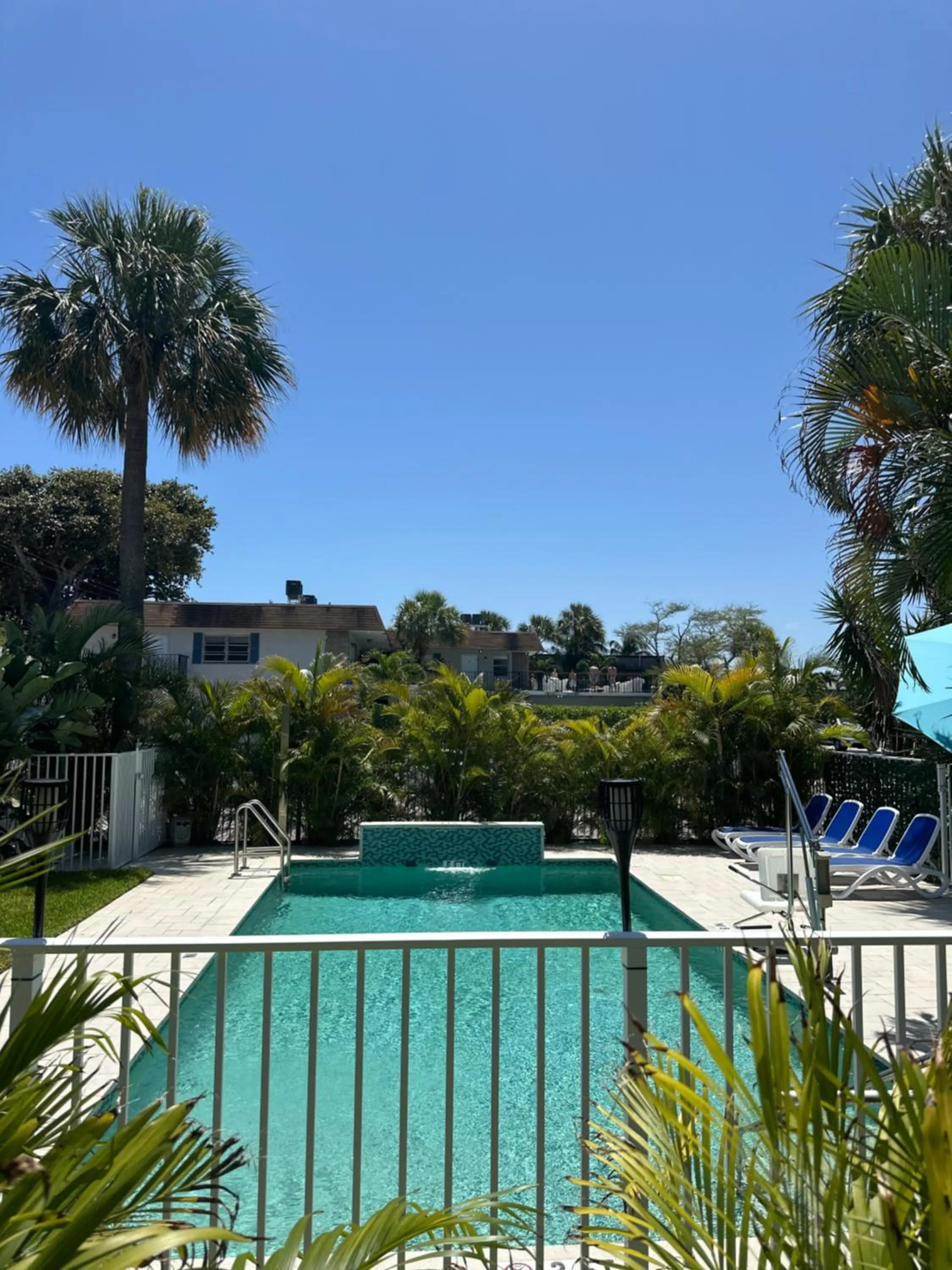 Pool view in White Horse Motel