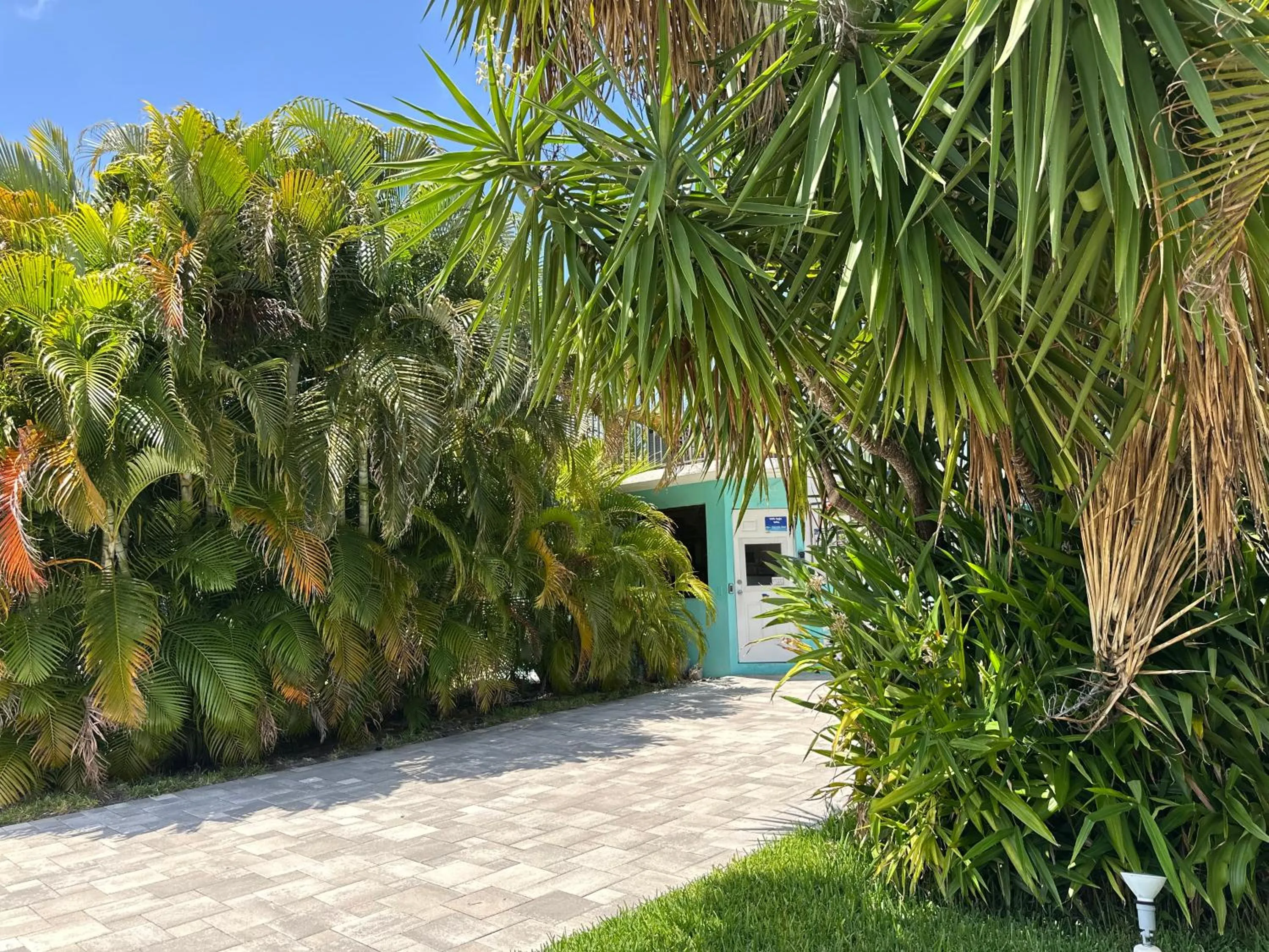 Property building in White Horse Motel