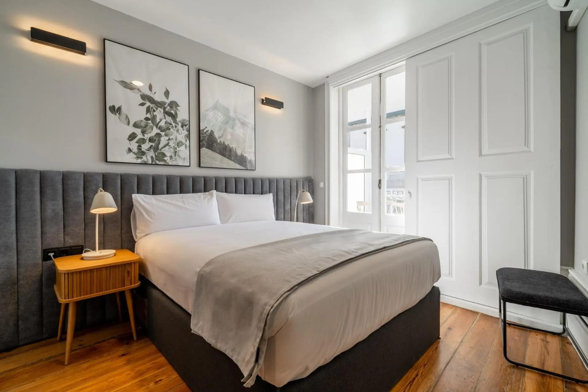 Bed in Limehome Porto Rua de Dom Manuel II