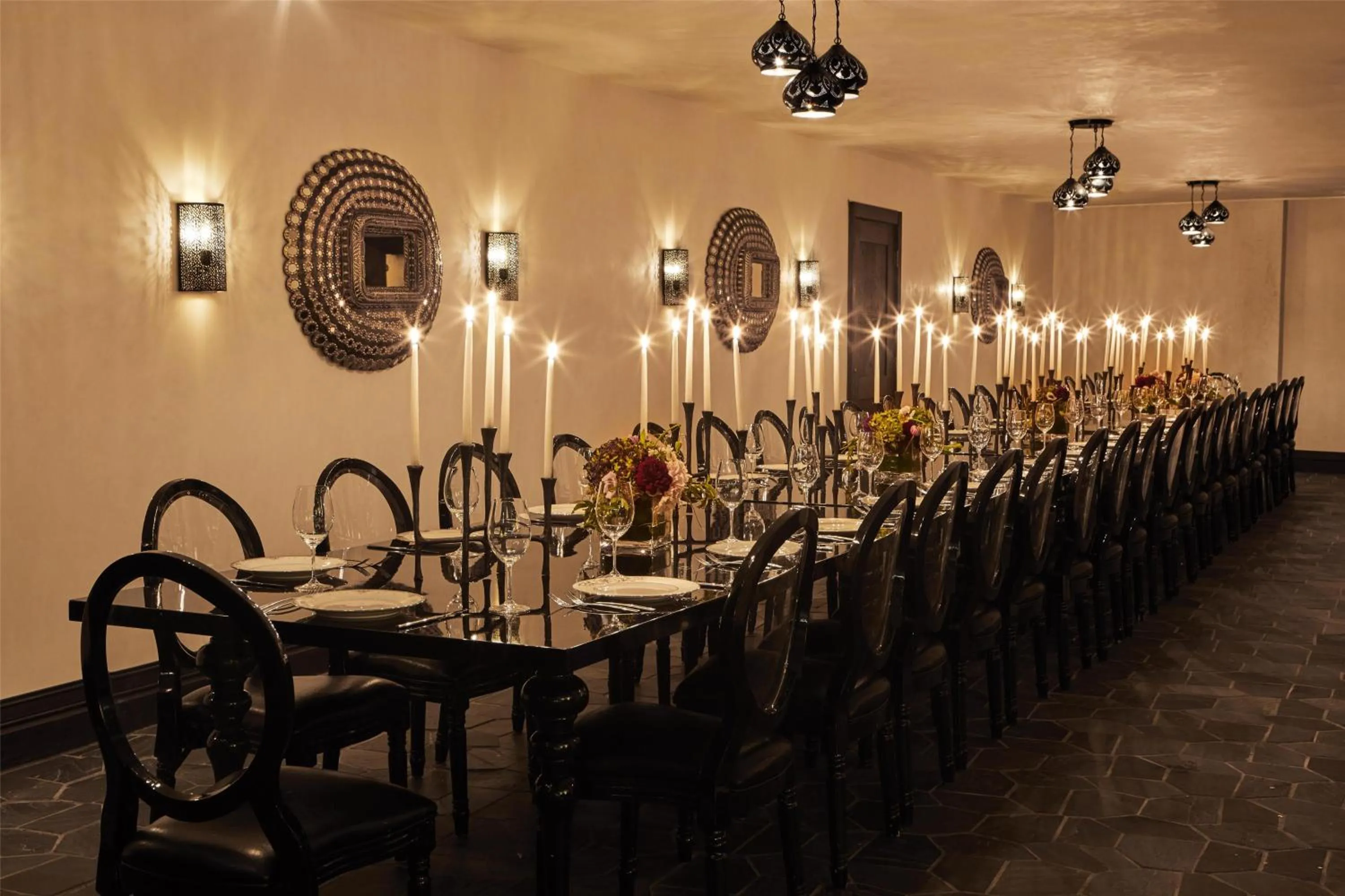 Meeting/conference room in Hotel Figueroa, Unbound Collection by Hyatt