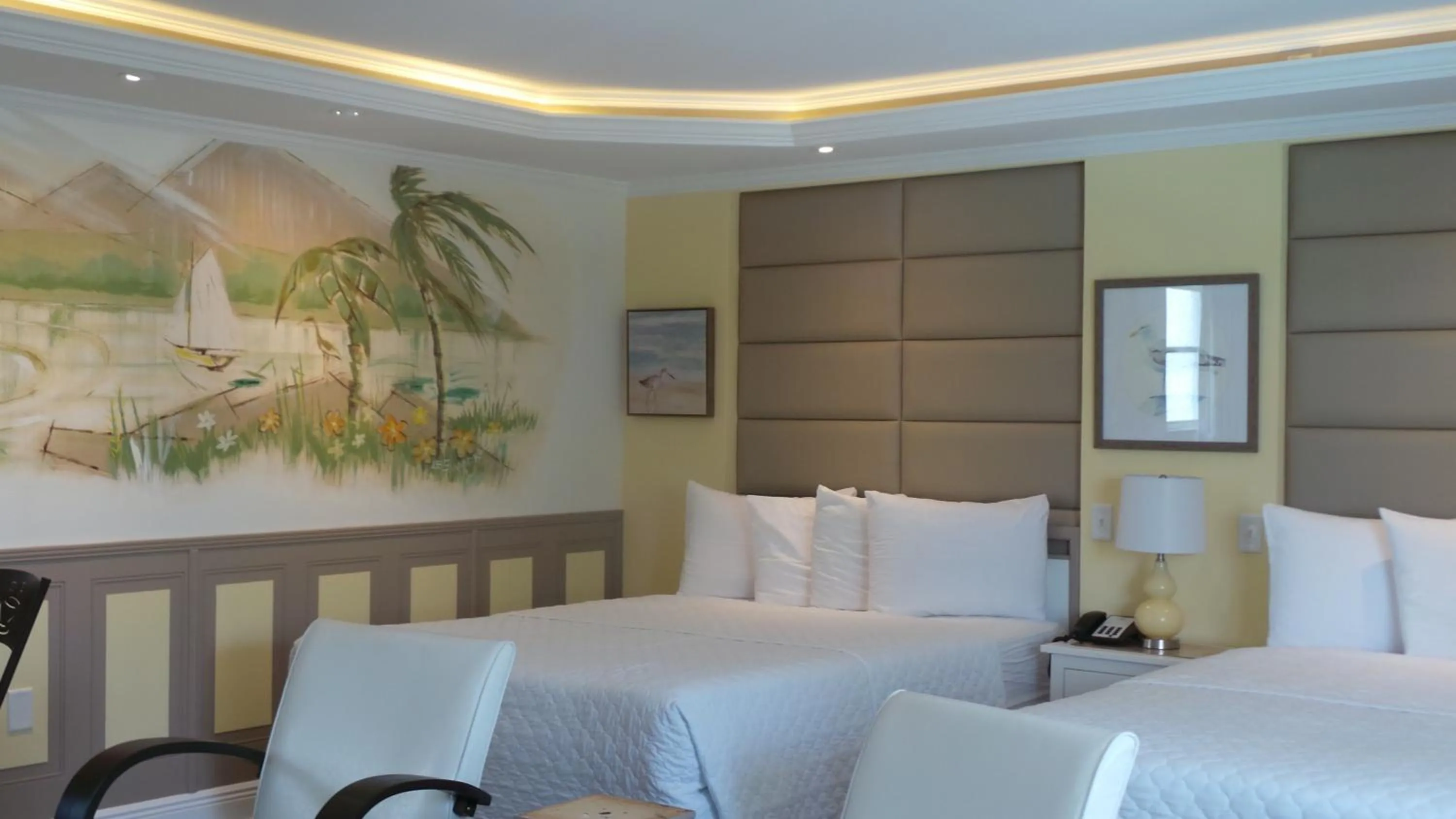 Bed in Island House Resort Hotel