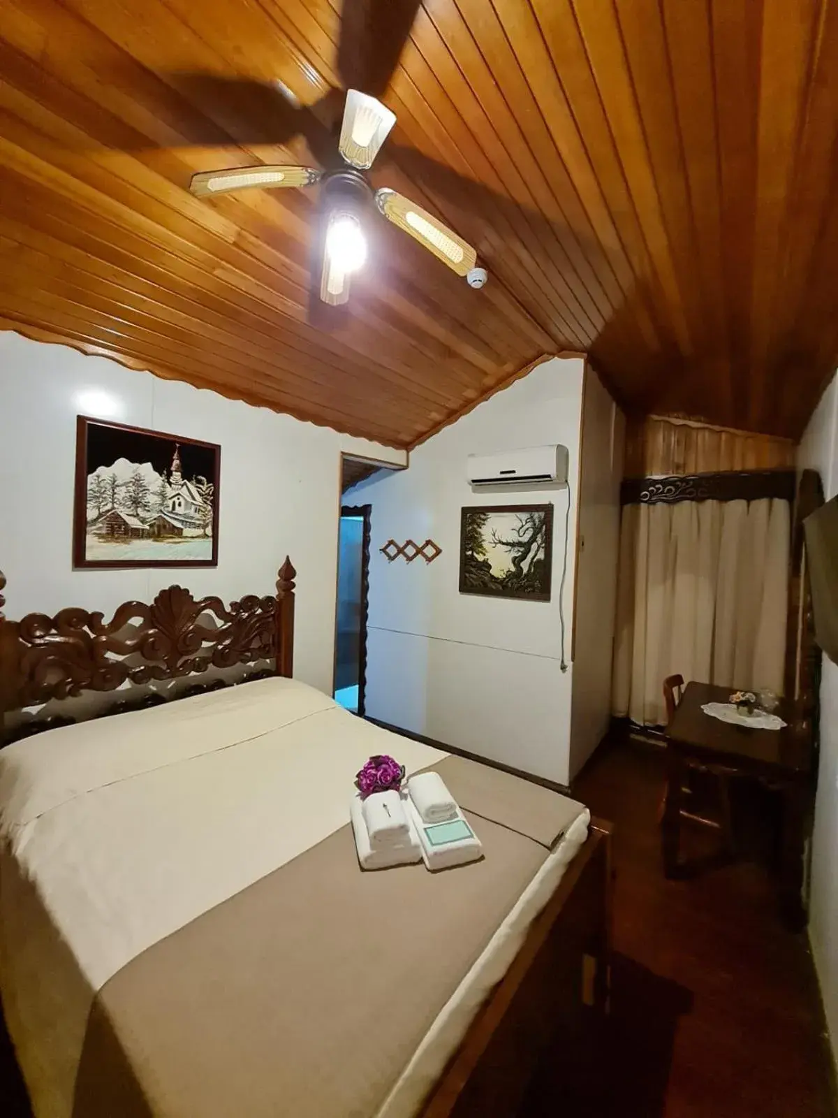 Standard Family Room in Hotel Schneider Standard Family Room in Hotel Schneider