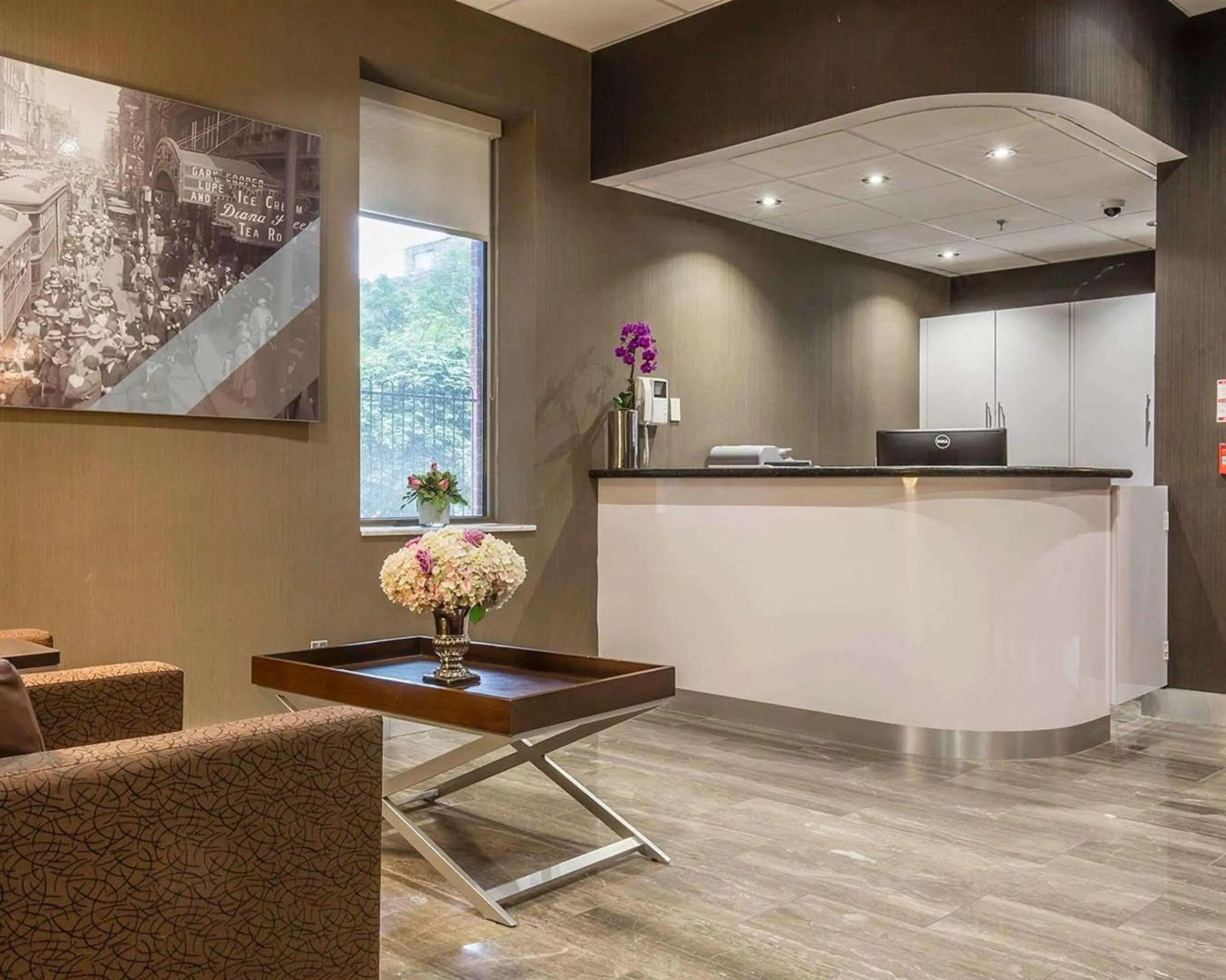 Lobby or reception in The Saint James Hotel, an Ascend Collection Hotel