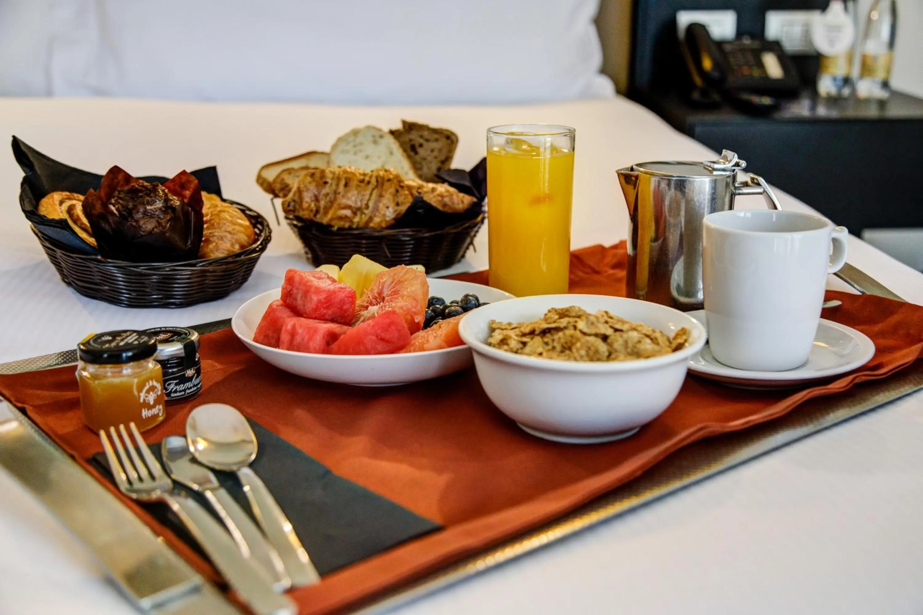 Breakfast in DoubleTree by Hilton Santiago - Vitacura