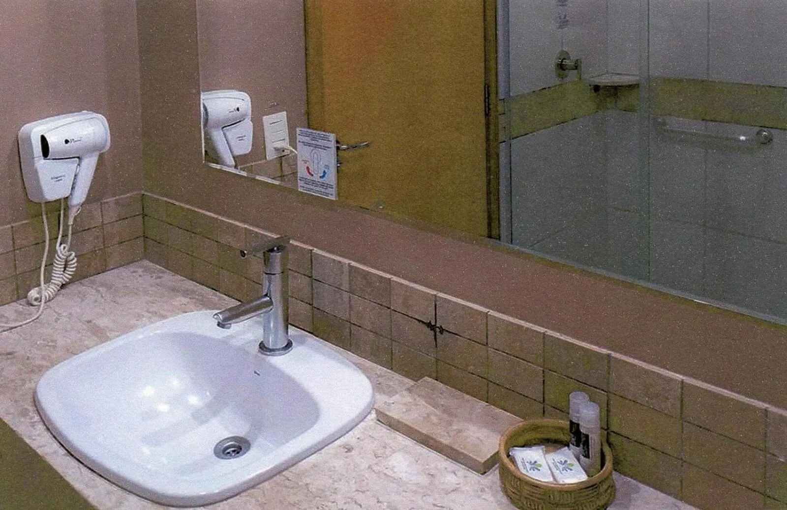 Le Jardin Suite ao lado Shopping Singapura