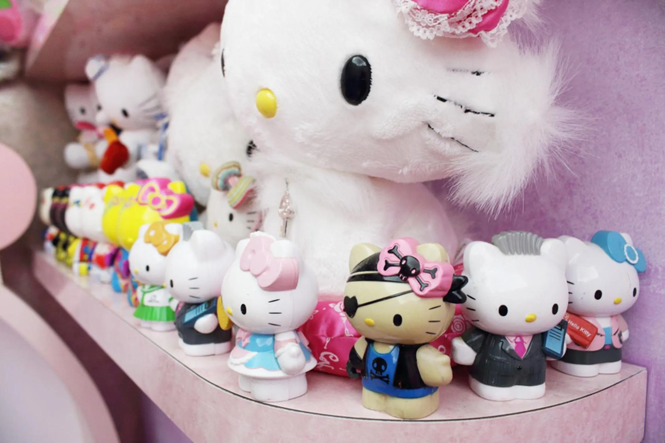 Decorative detail in 3D Sunflower Embossed B&B