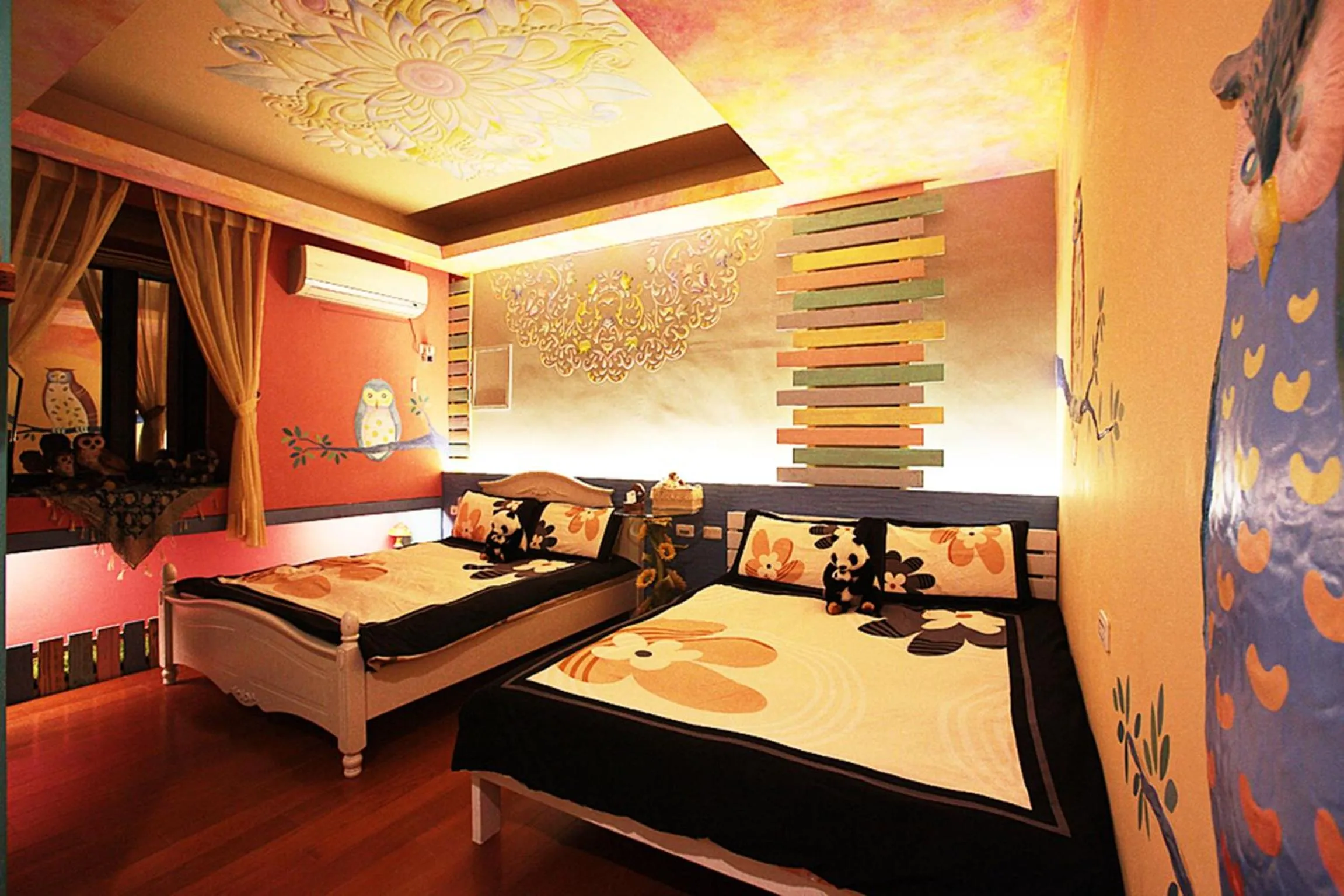 Photo of the whole room, Bed in 3D Sunflower Embossed B&B