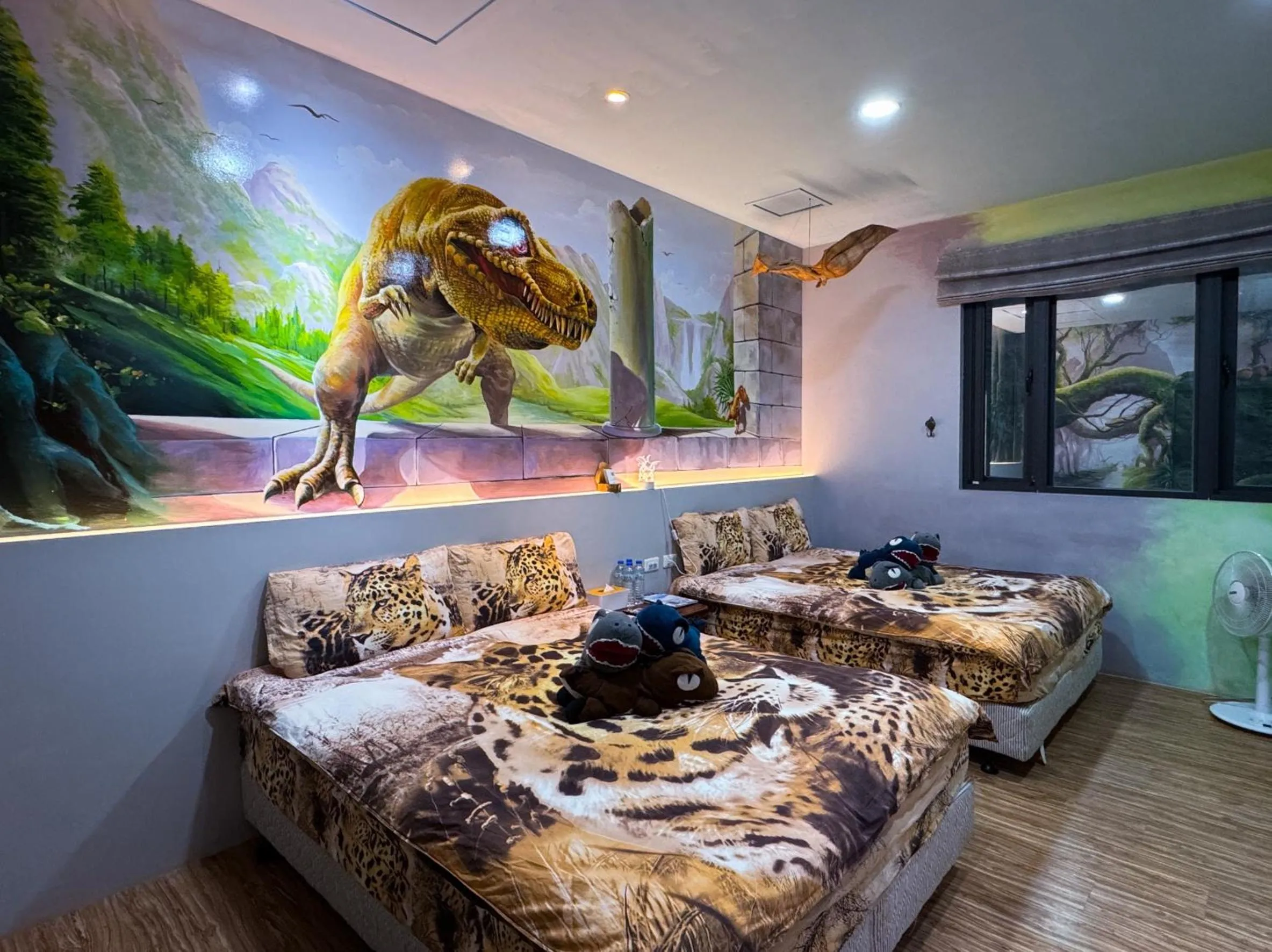 On site in 3D Sunflower Embossed B&B