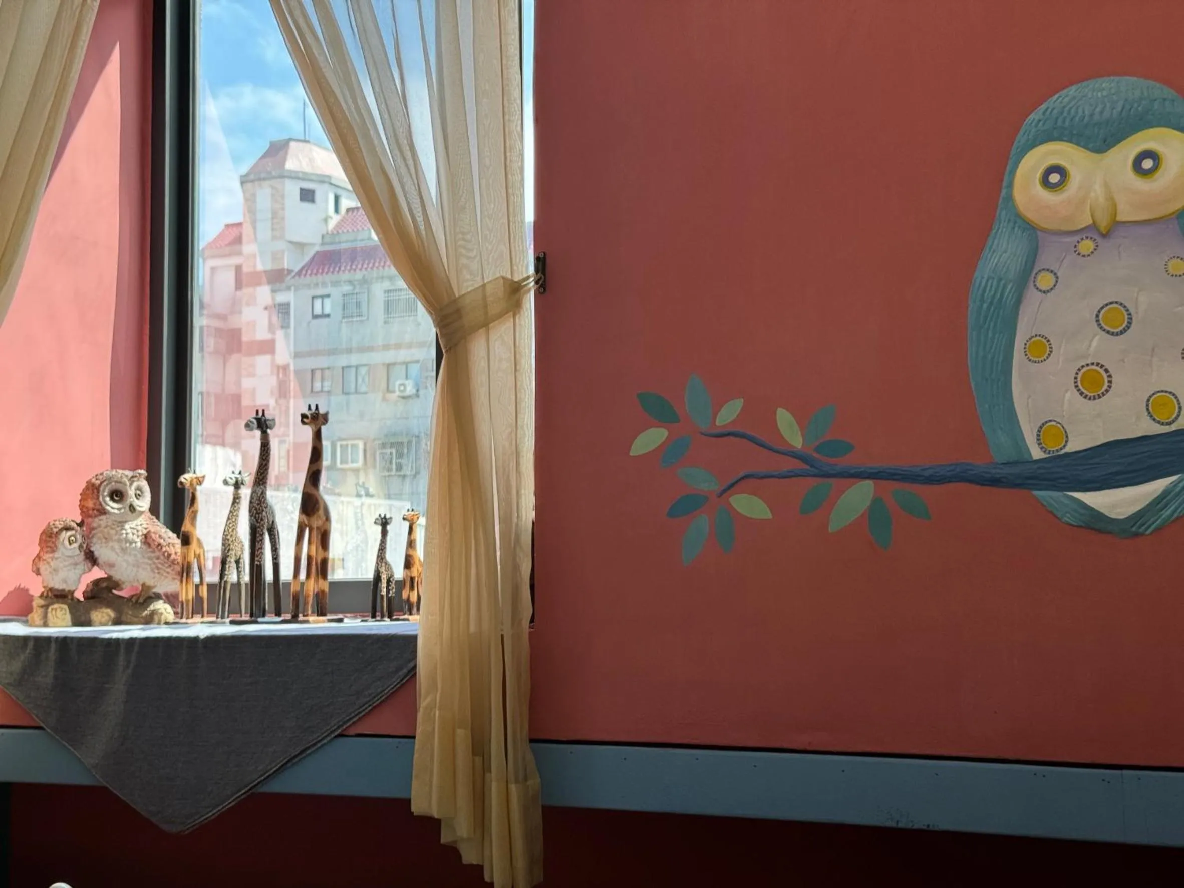 On site in 3D Sunflower Embossed B&B