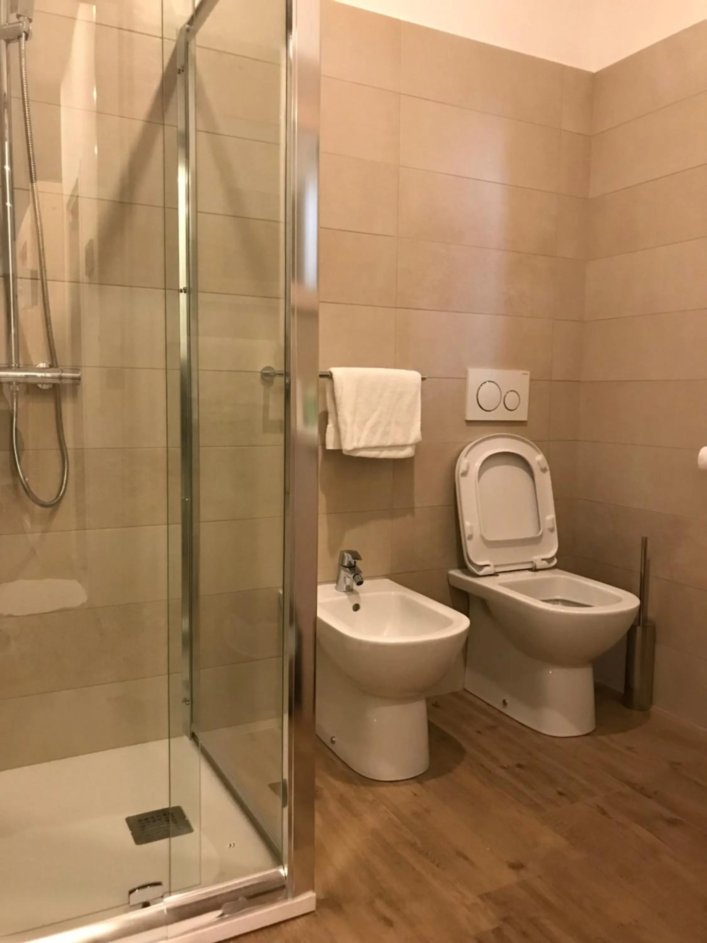 Shower in Bed & Wellness Fisterre