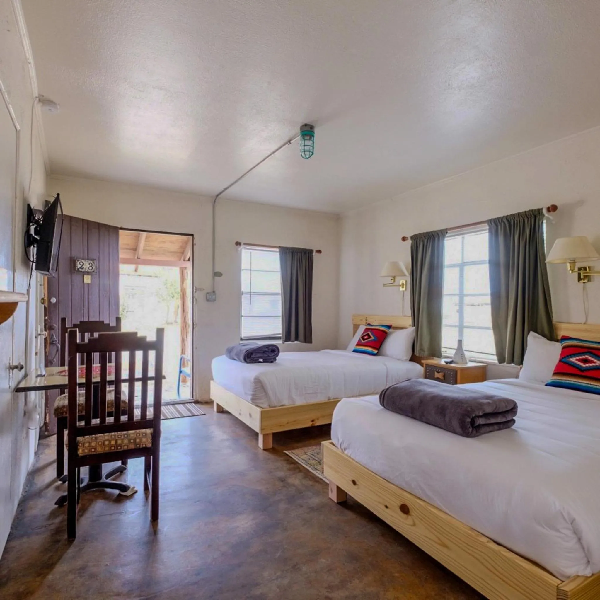 TV and multimedia in Antelope Lodge