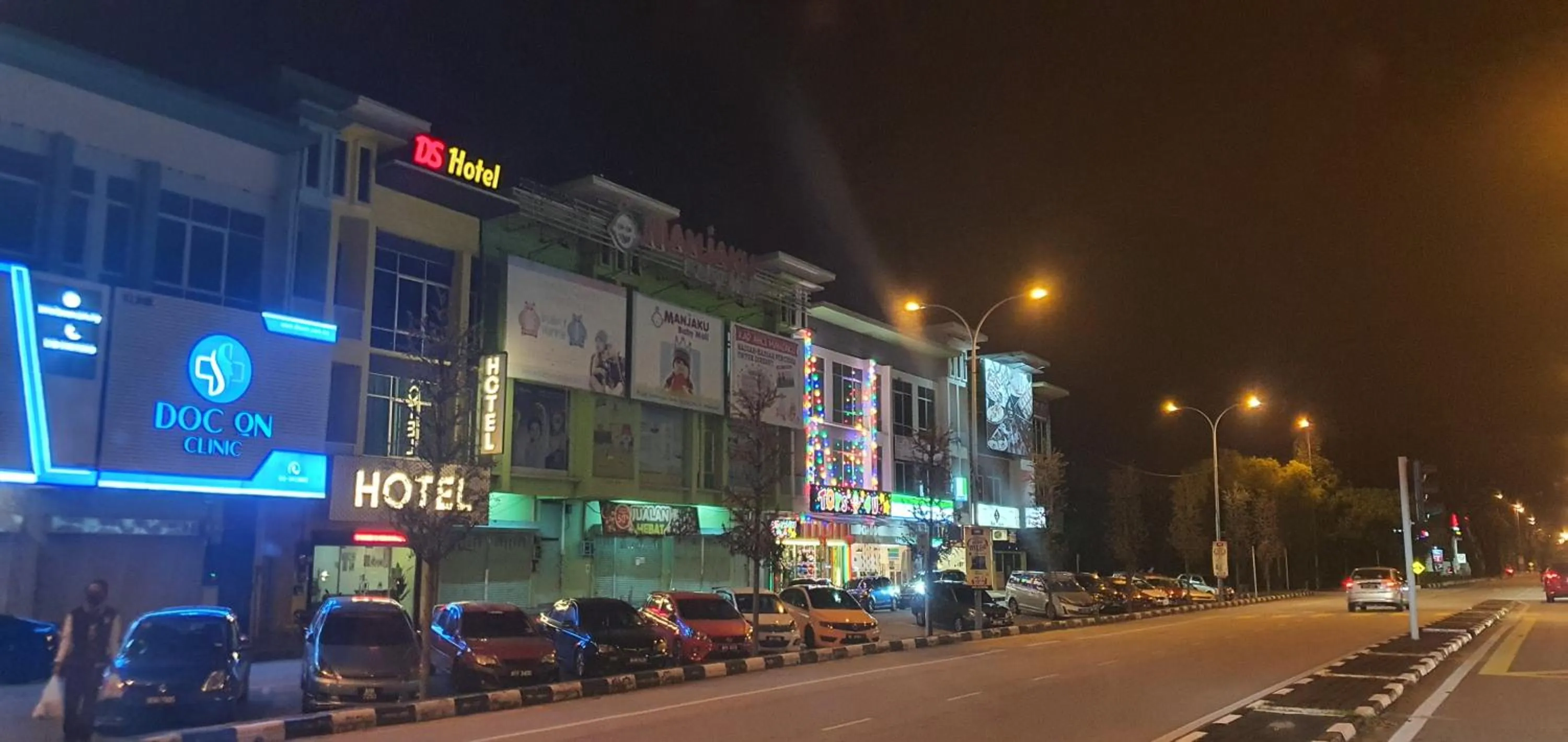 Property building in DS Hotel