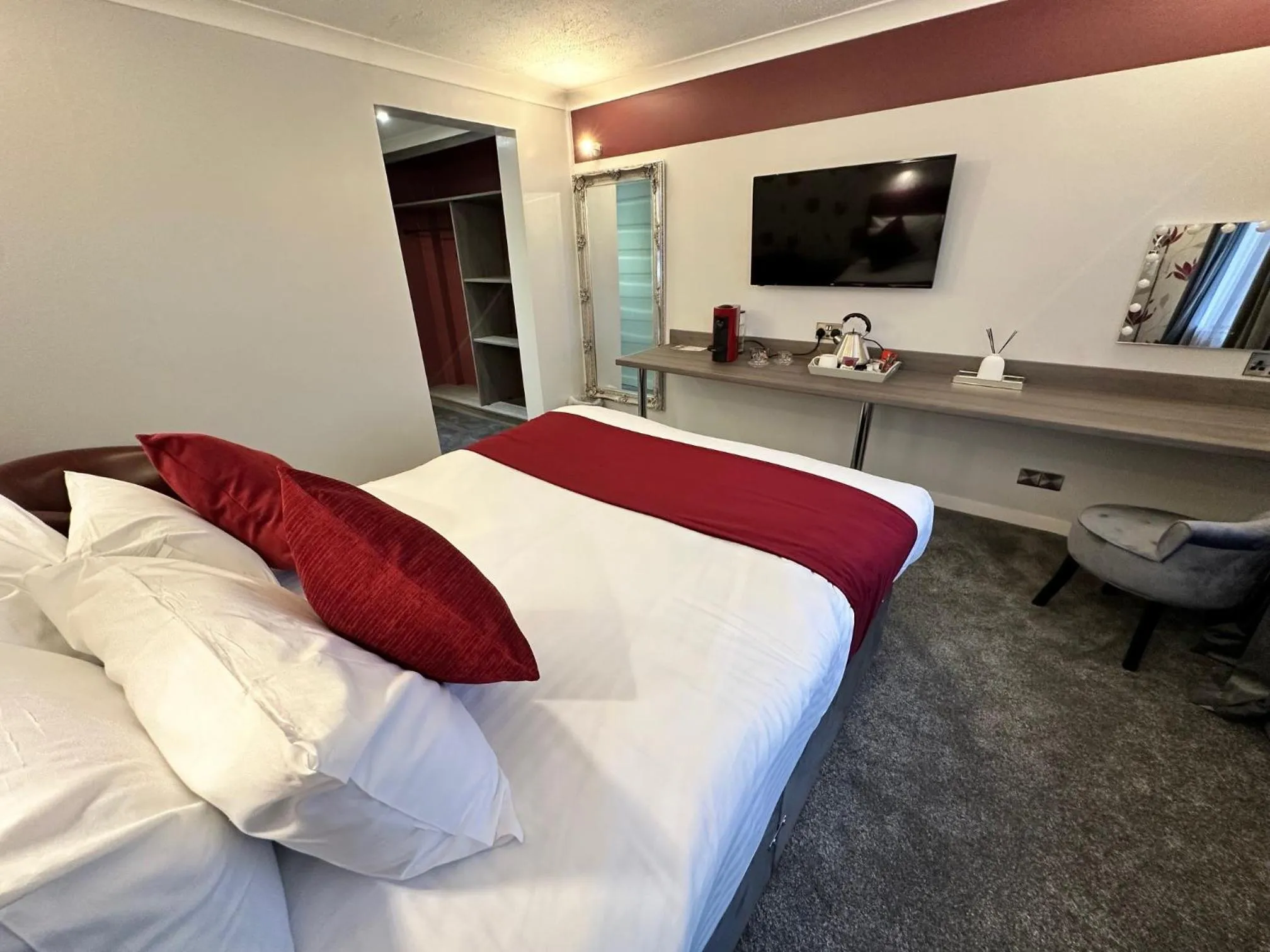 VIP, Bed in Sporting Lodge Inn Middlesbrough