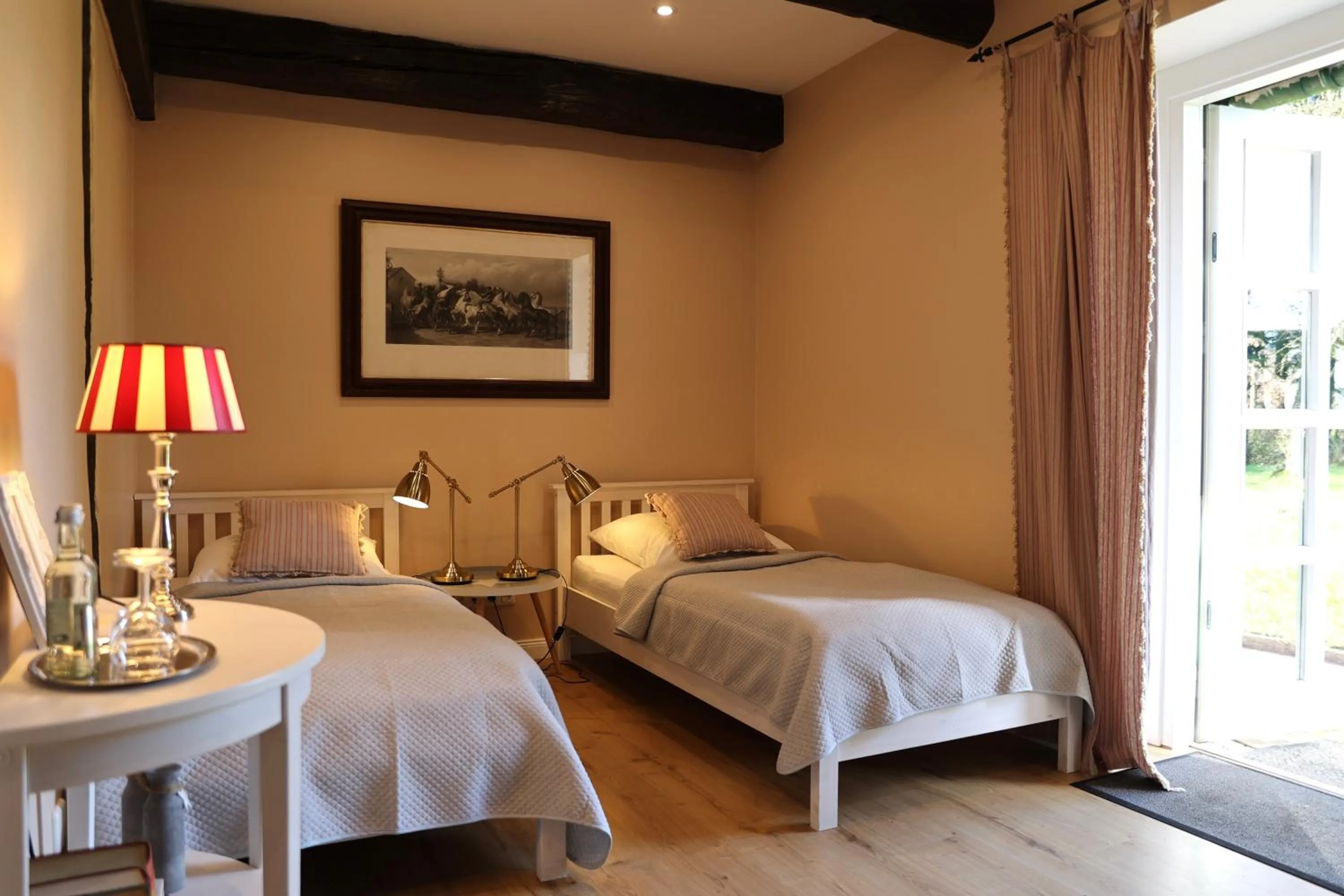 Photo of the whole room, Bed in Gut Basthorst