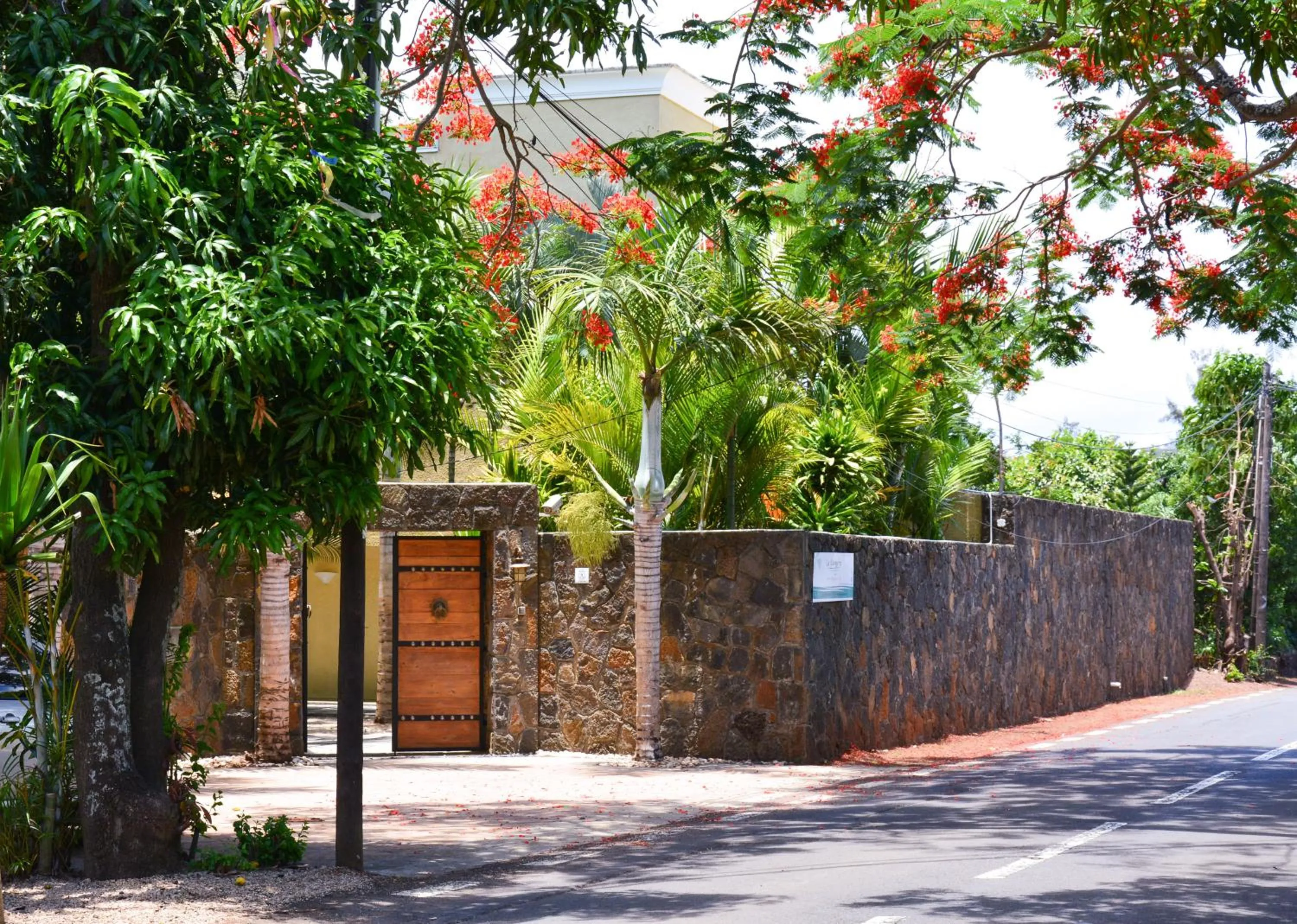Facade/entrance in La Margarita