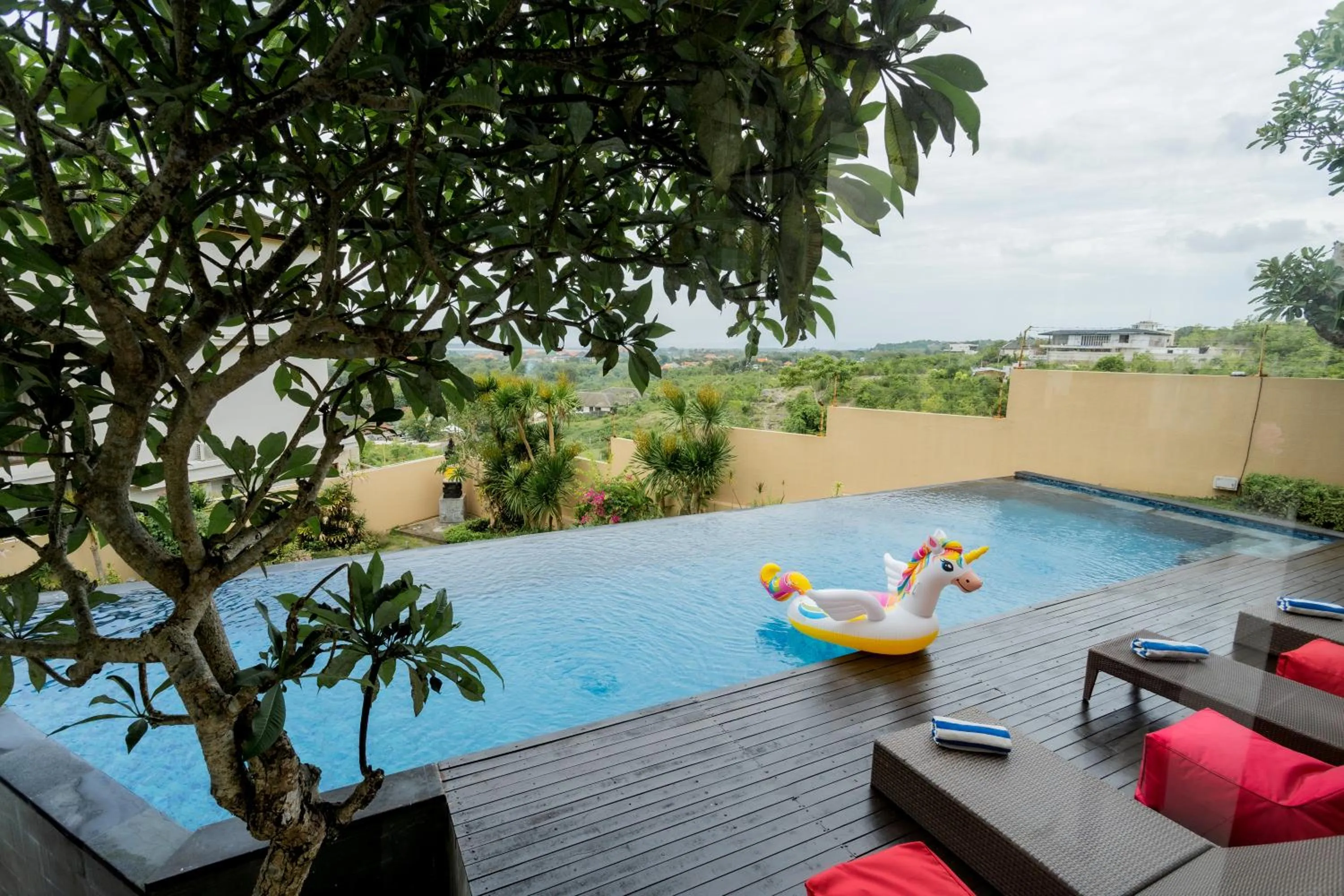 Swimming pool in Jimbaran Sea View Villa