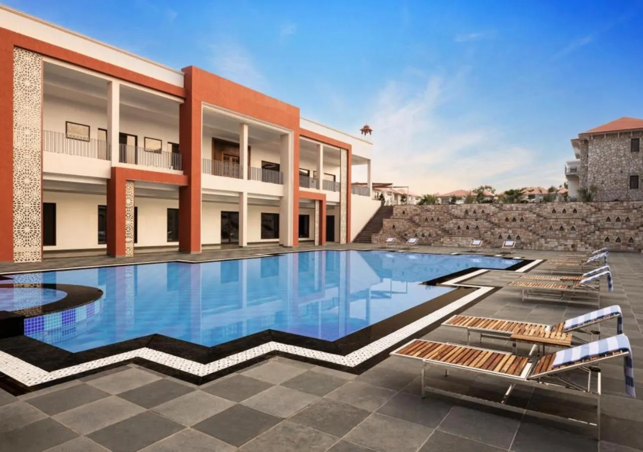 Swimming pool in Bookmark Resorts, Jogi Mahal, Ranthambore