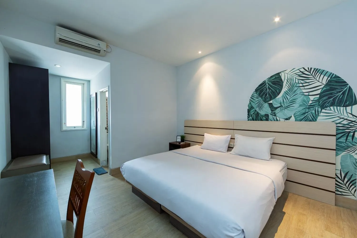 Photo of the whole room, Bed in Cove Matahari Senja
