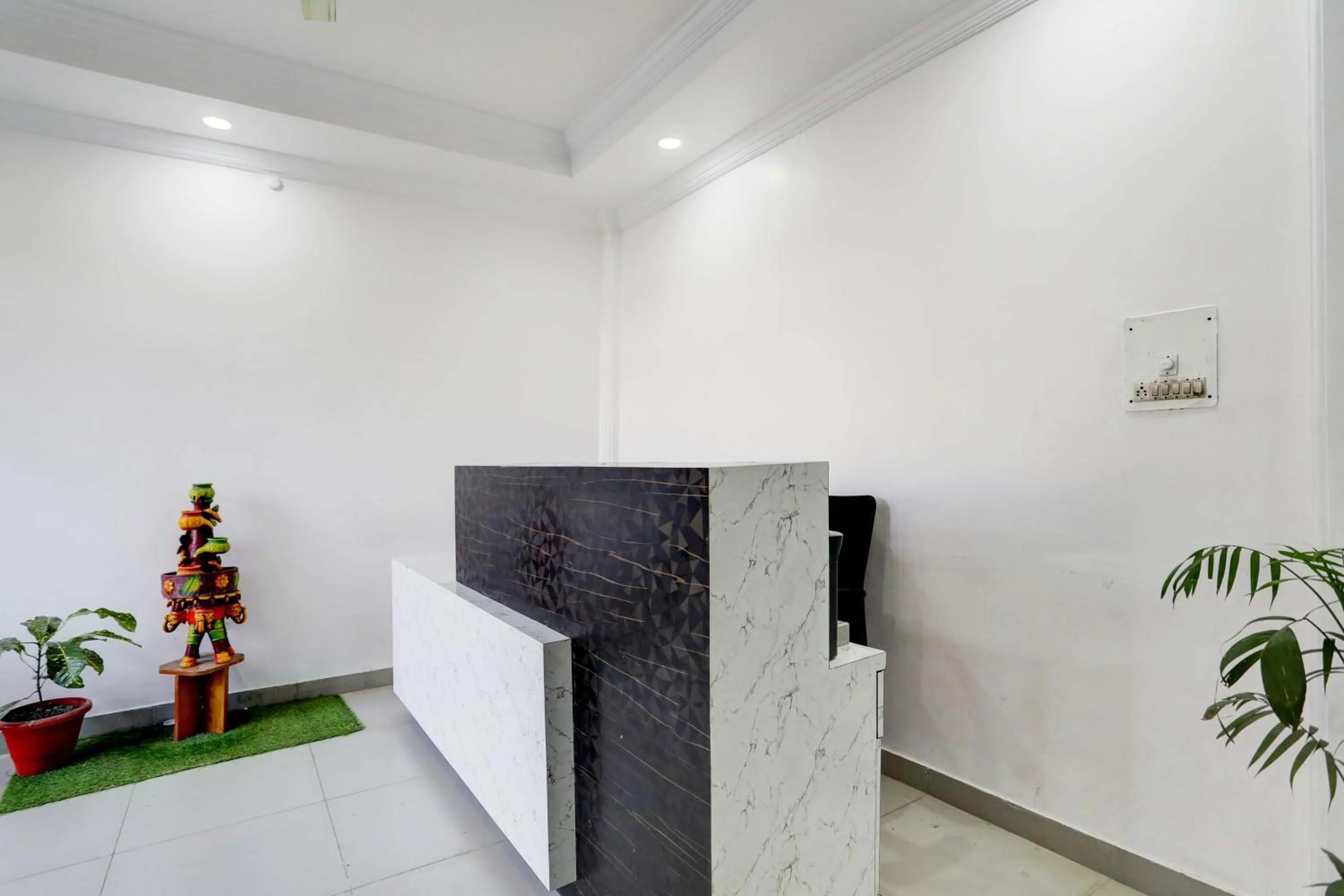 Lobby or reception in Hotel O SK Residency