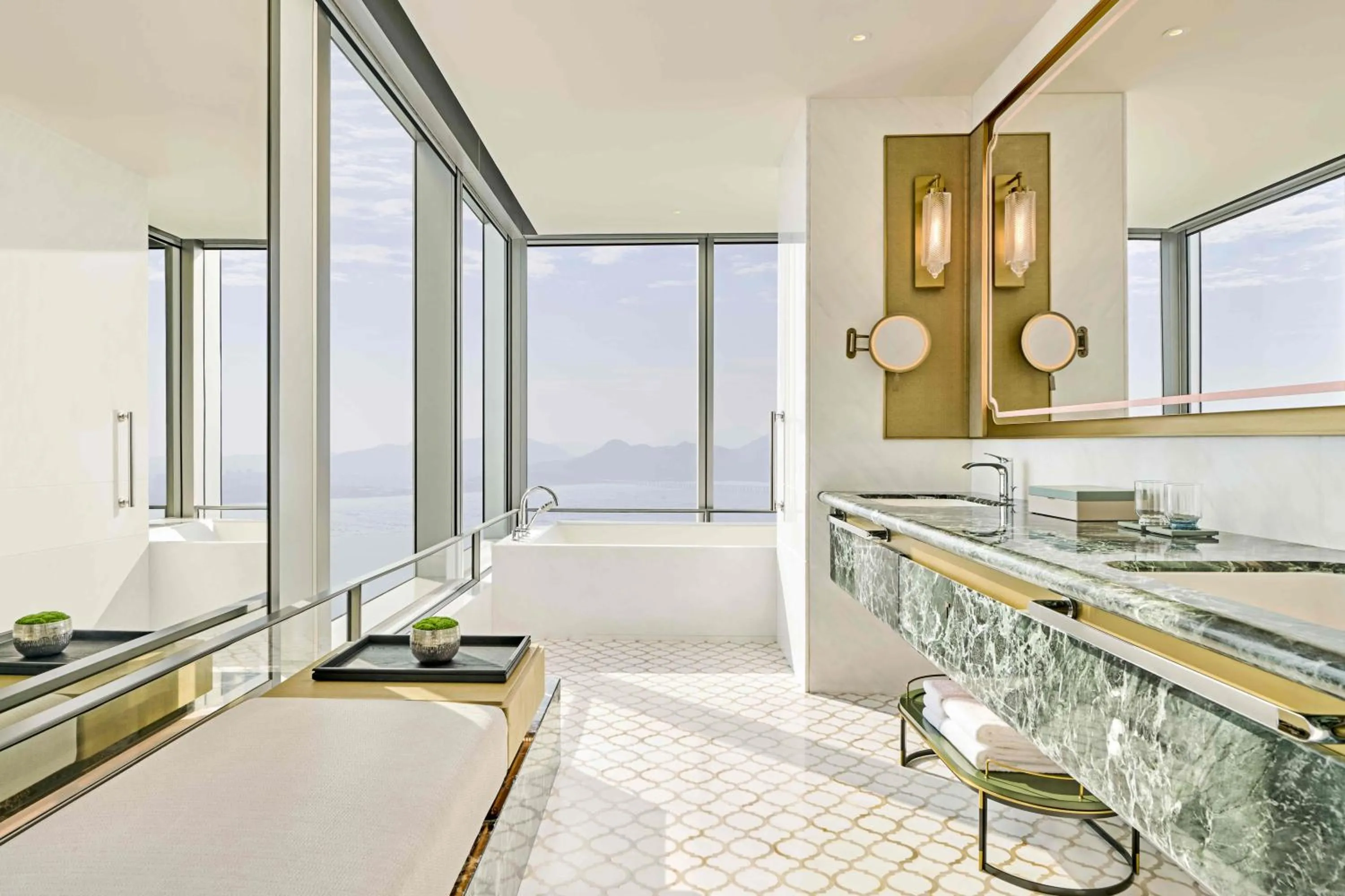 Bathroom in Shangri-La Nanshan, Shenzhen