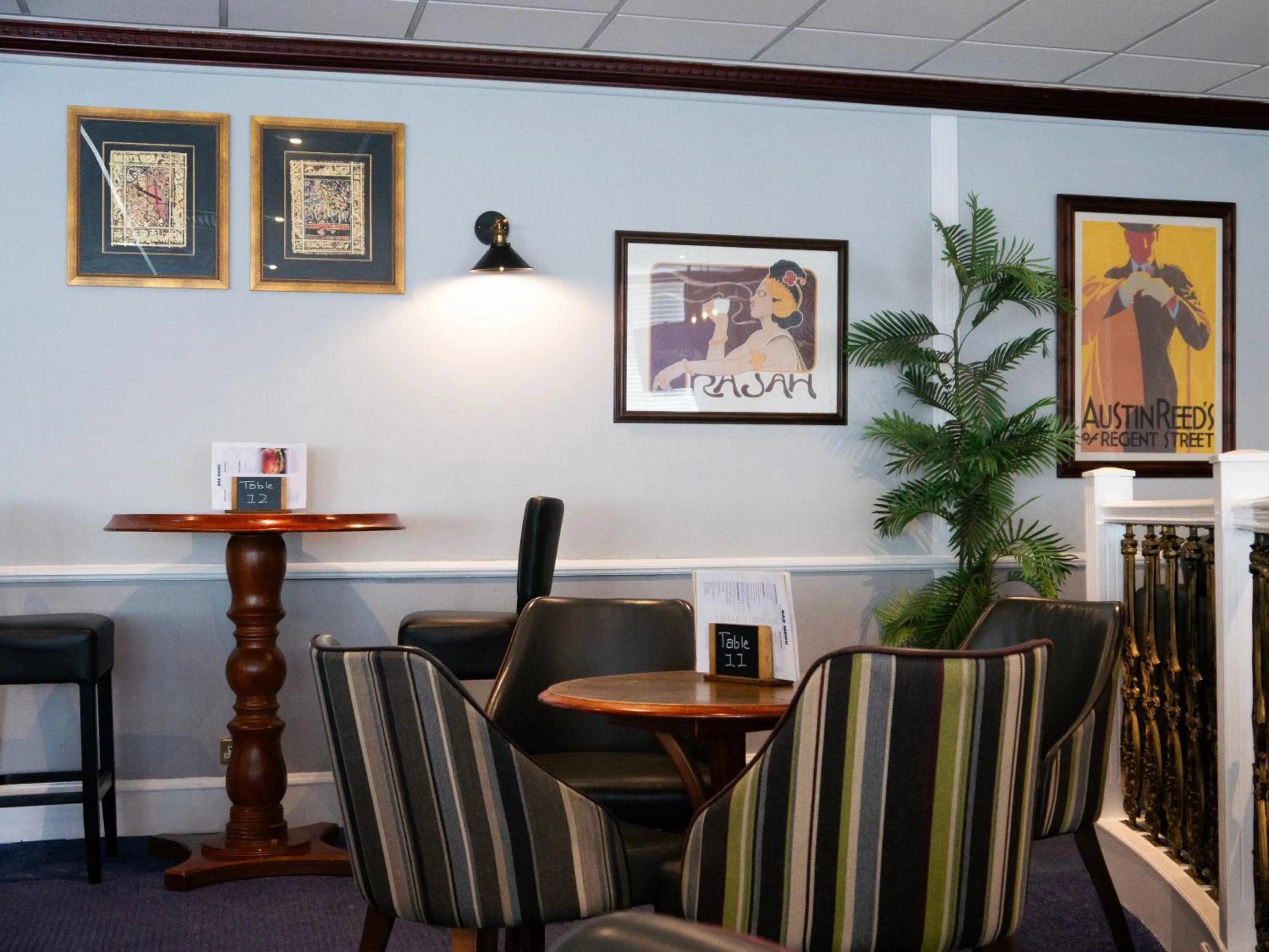 Lounge or bar in Britannia Hotel Newcastle Airport