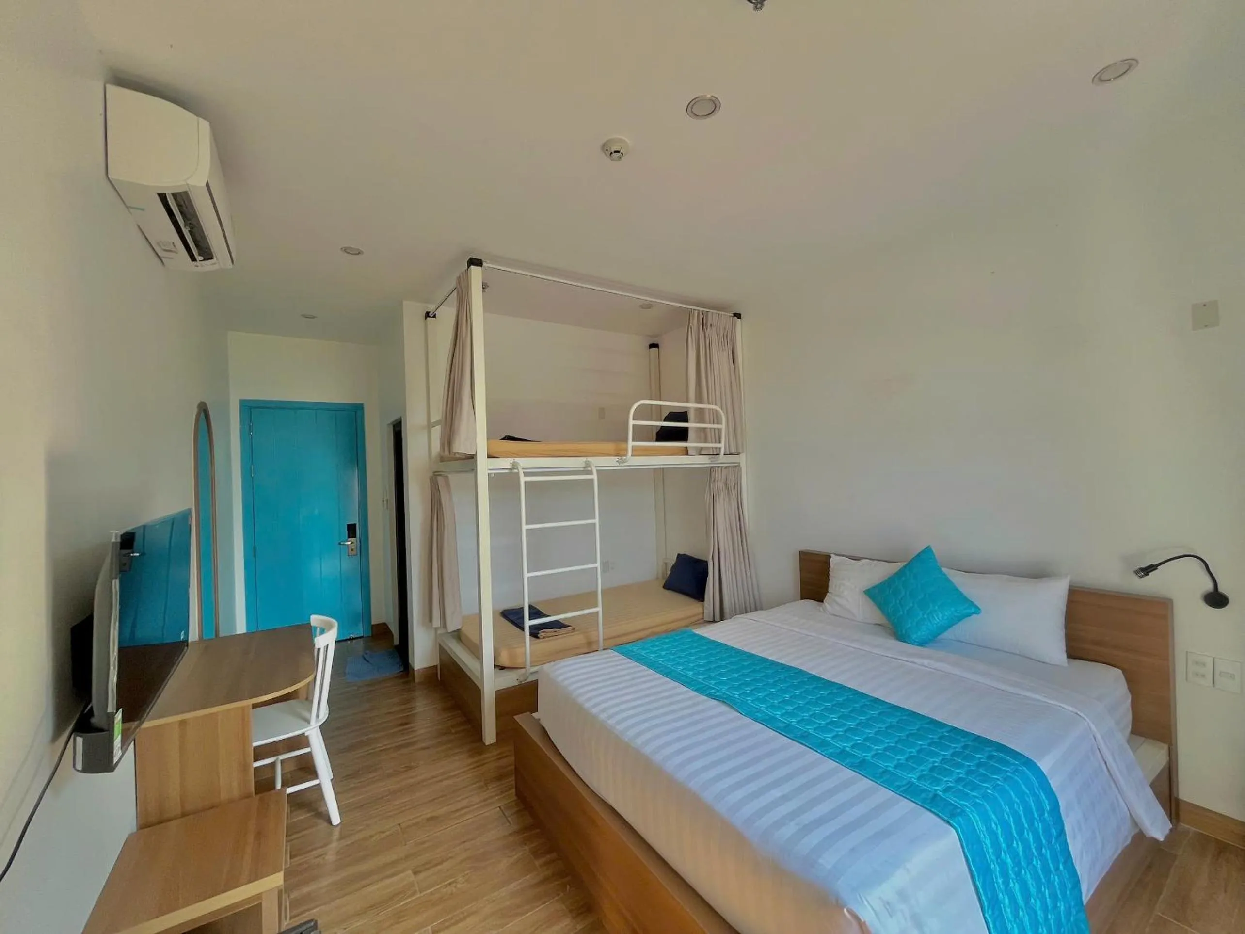 Bed in MONTANA HOMESTAY VUNG TAU