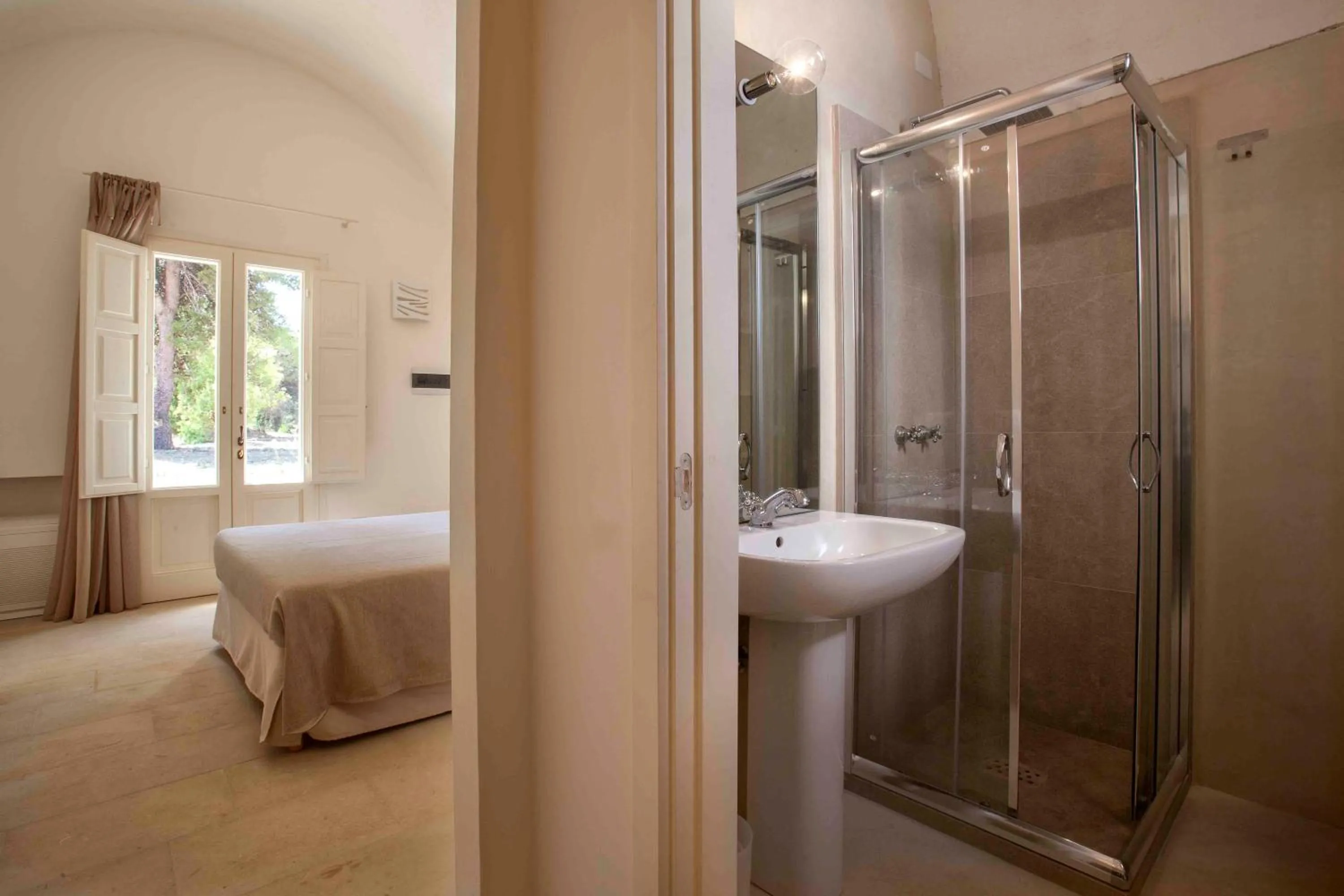 Bathroom, Bed in Santa Marina Masseria del Salento