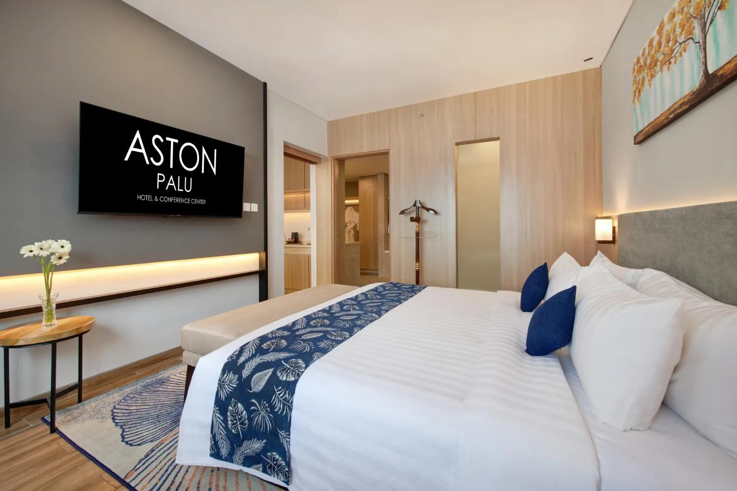 Bedroom, Bed in Aston Palu Hotel & Conference Center