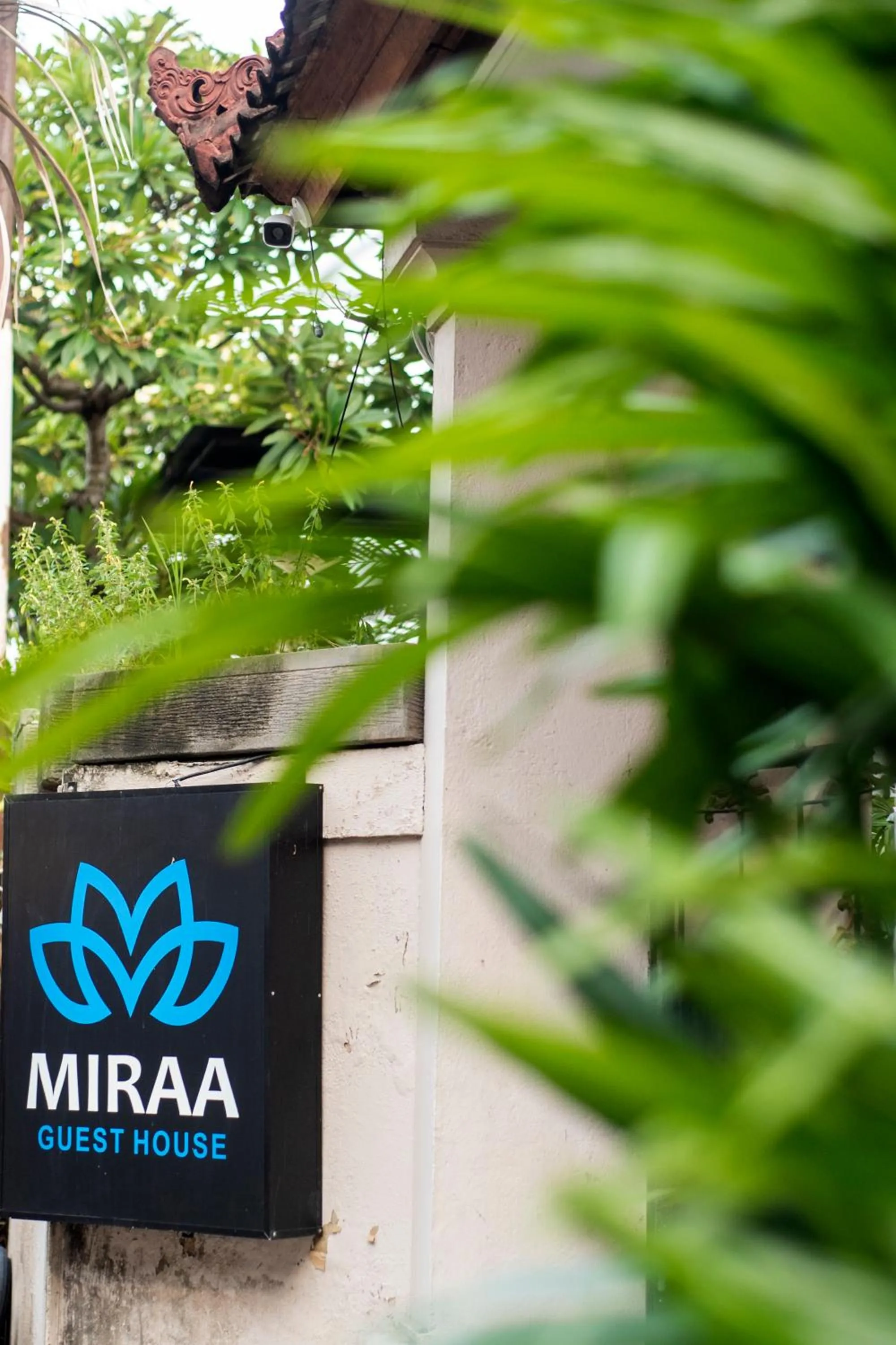 Property building in Miraa Guest House & Resto