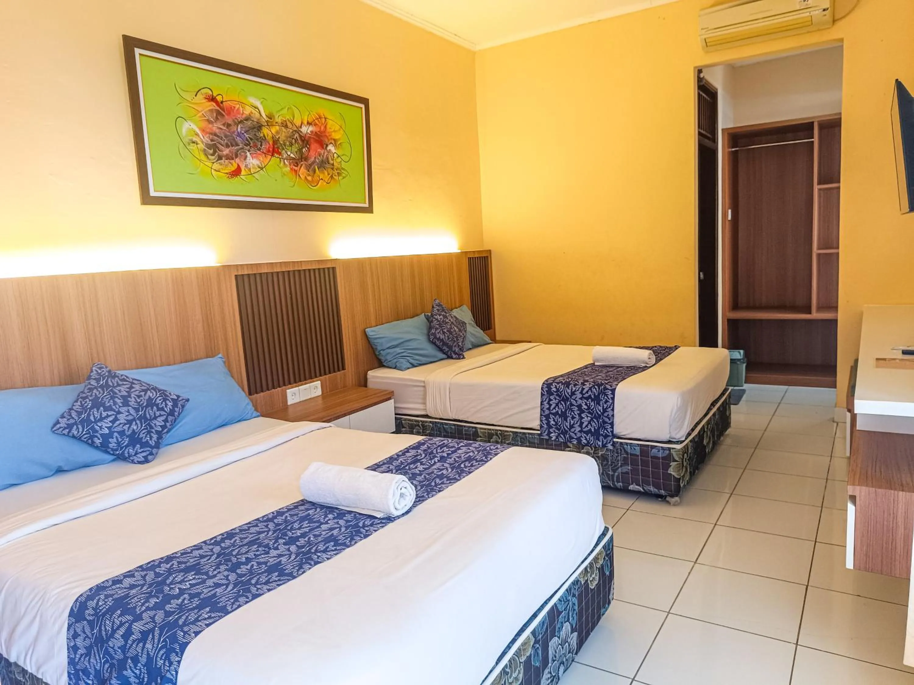 Bedroom, Bed in Miraa Guest House & Resto