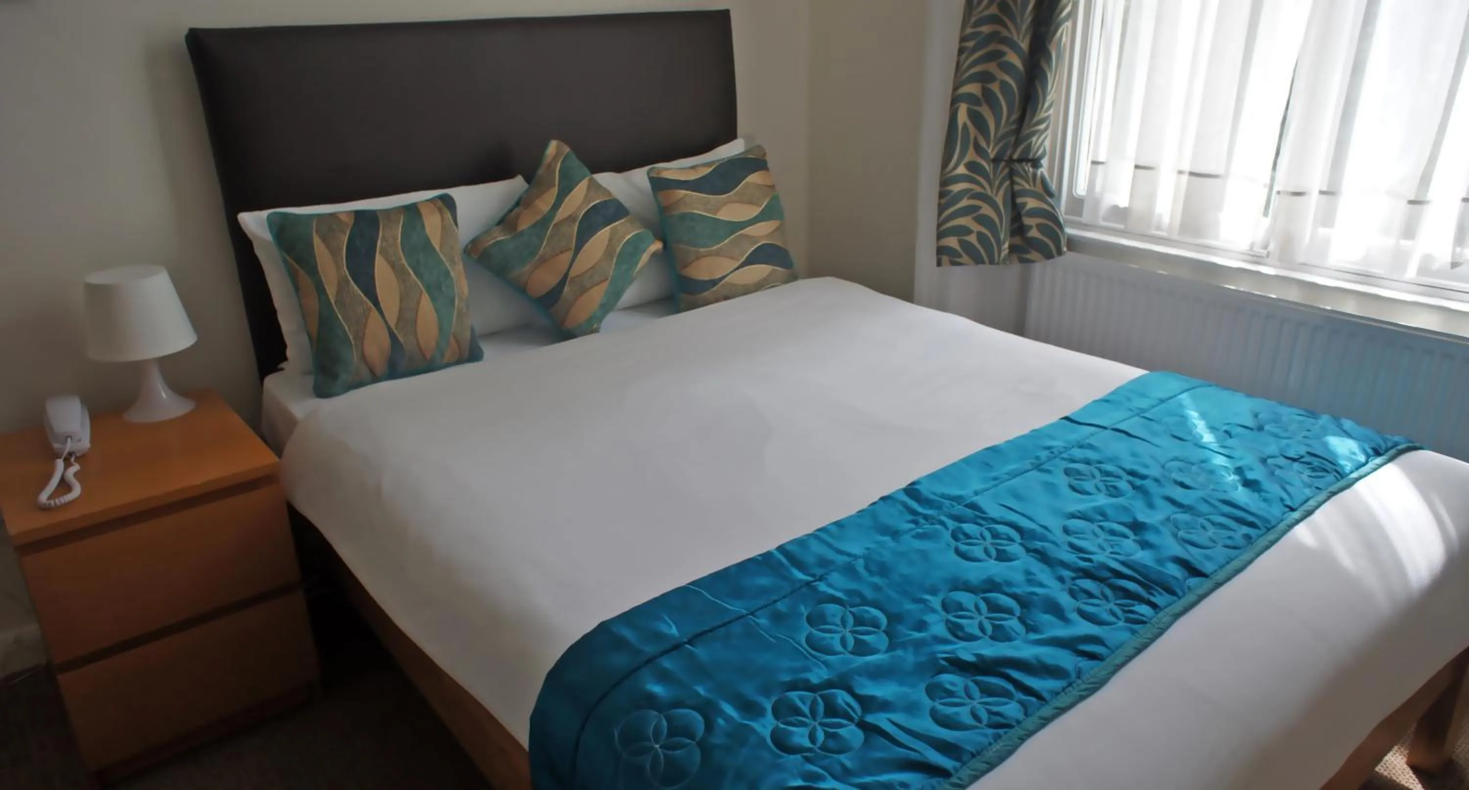 Bed in Westpoint Hotel