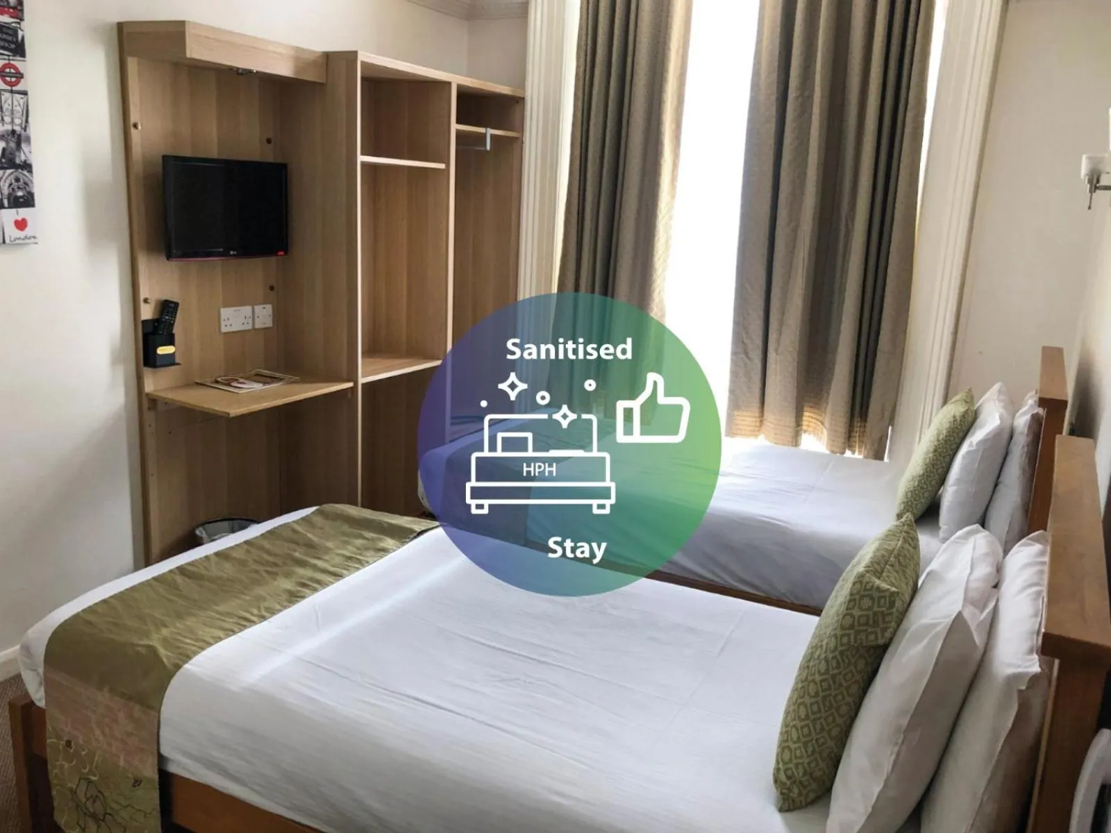 Bed in Abbey Court Hotel - Hyde Park