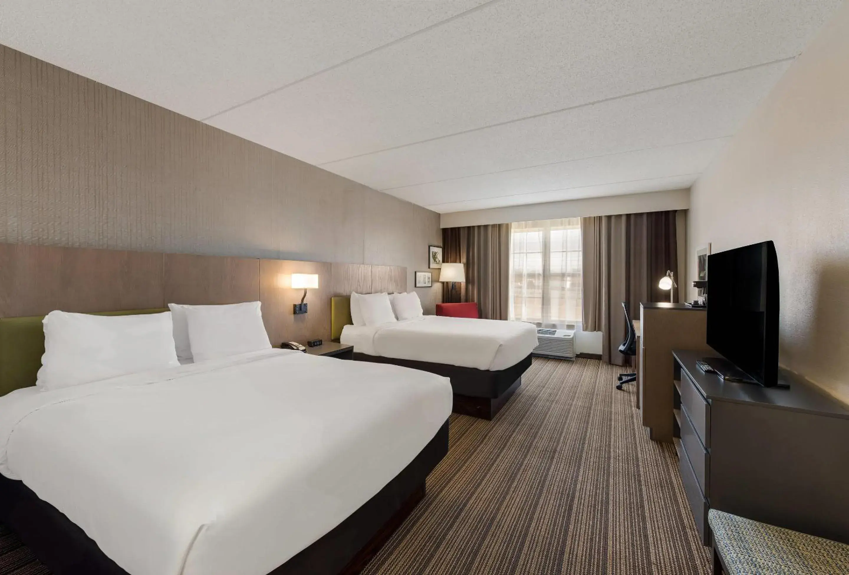Queen Room with Two Queen Beds - Disability Access/Non-Smoking in Country Inn & Suites by Radisson, Findlay, OH Queen Room with Two Queen Beds - Disability Access/Non-Smoking in Country Inn & Suites by Radisson, Findlay, OH