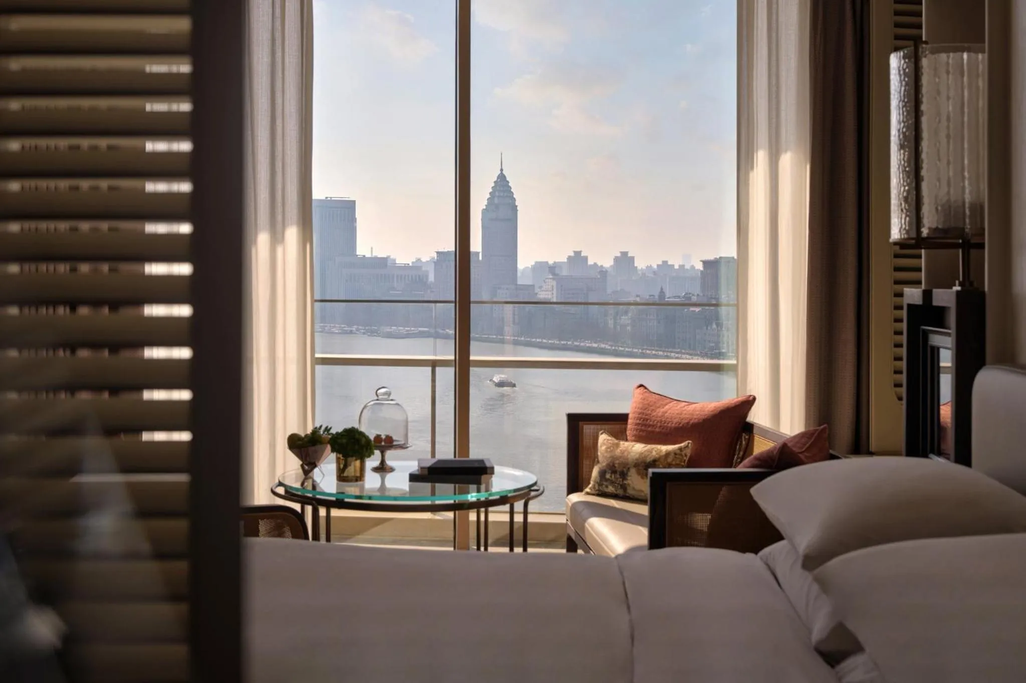 Photo of the whole room in Regent Shanghai on the Bund