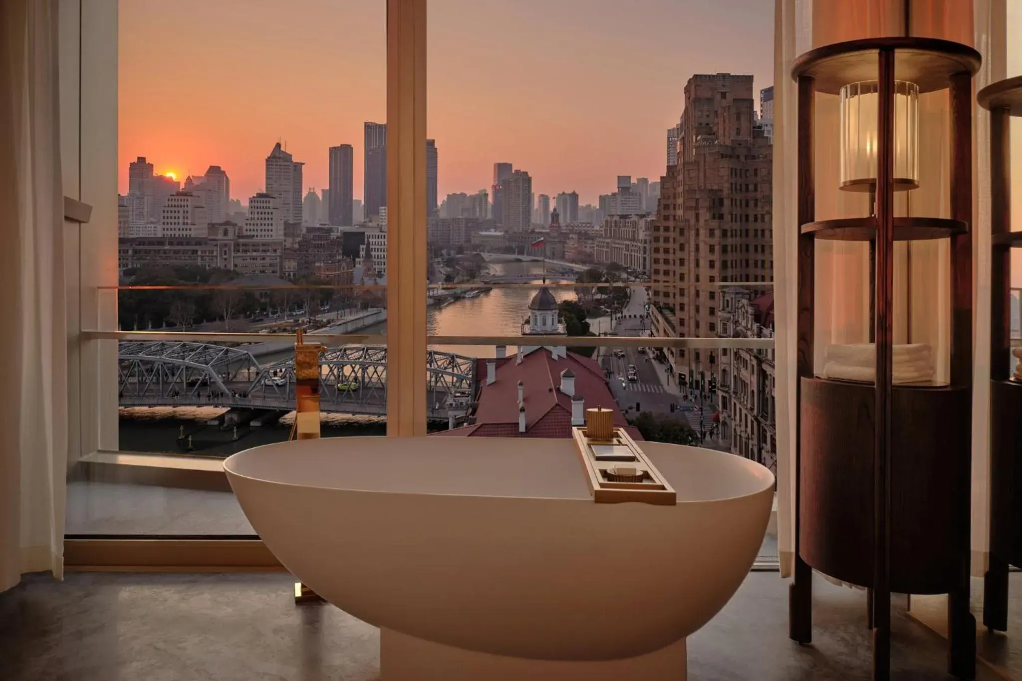 Breezy Suite with Bund View in Regent Shanghai on the Bund Breezy Suite with Bund View in Regent Shanghai on the Bund