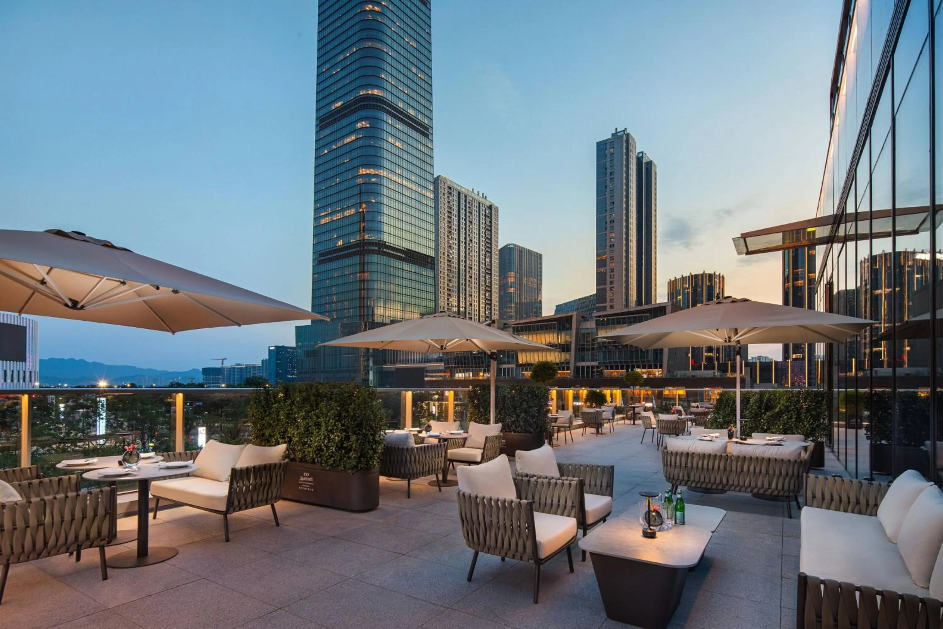 Lounge or bar in Marriott Executive Apartments Hangzhou