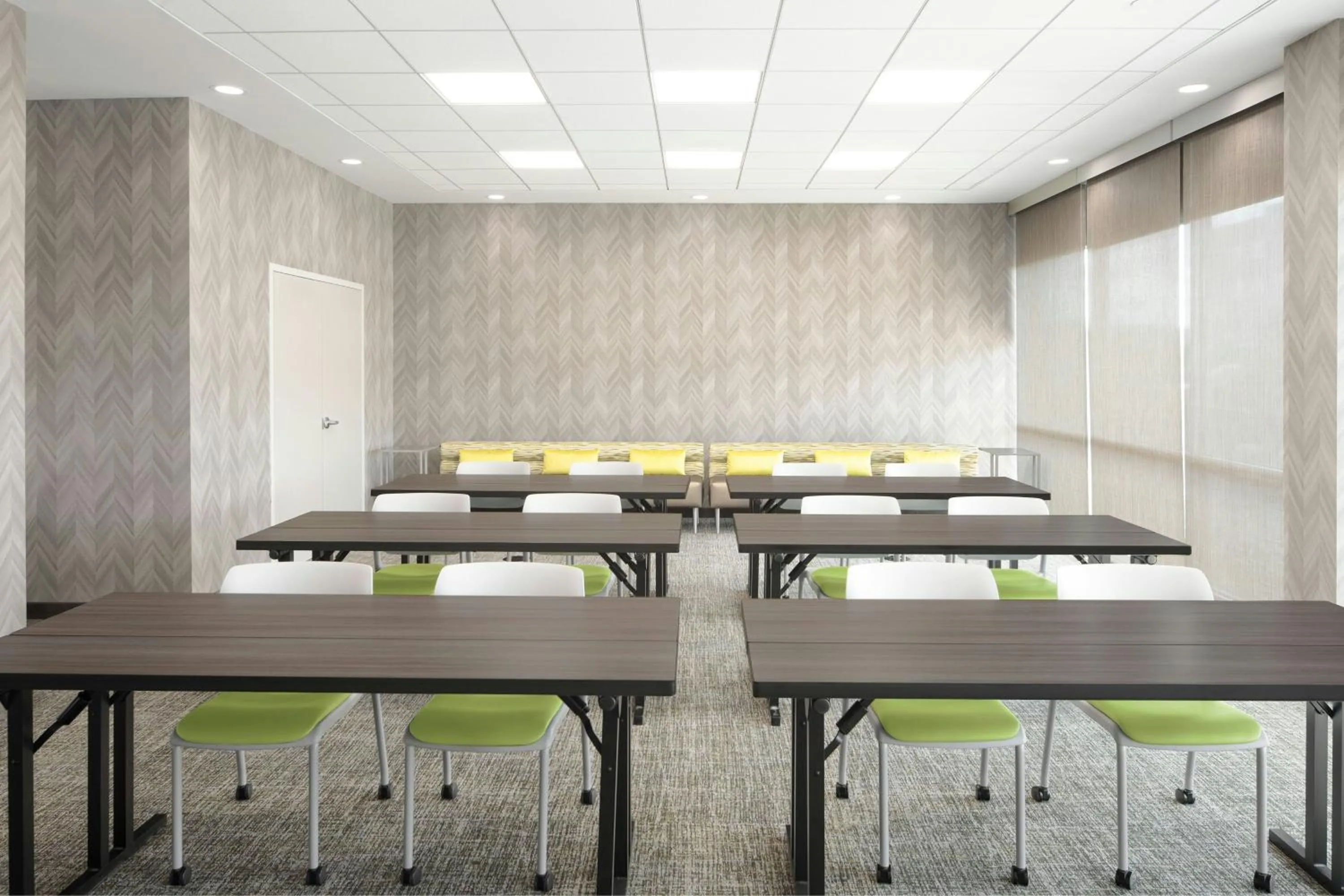 Meeting/conference room in SpringHill Suites by Marriott Roanoke North