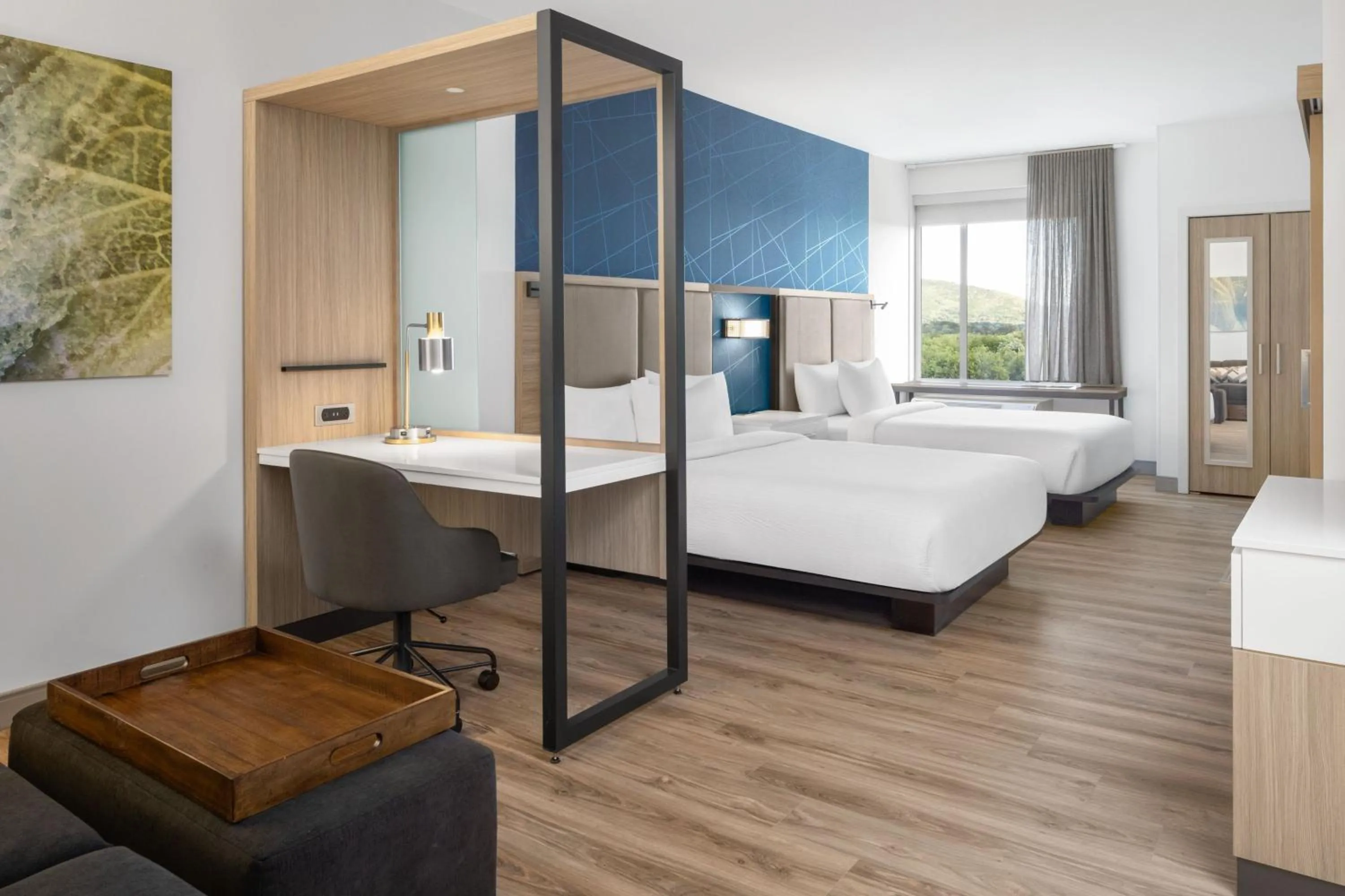 Photo of the whole room, Bed in SpringHill Suites by Marriott Roanoke North