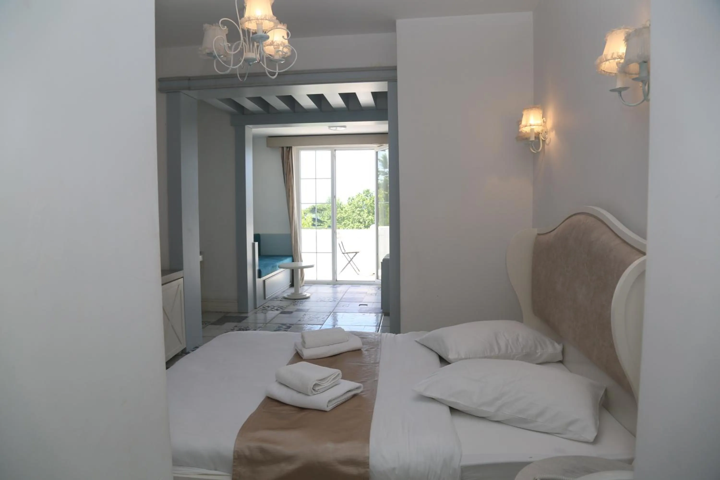 Sea view, Bed in Buyukada Cankaya Hotel