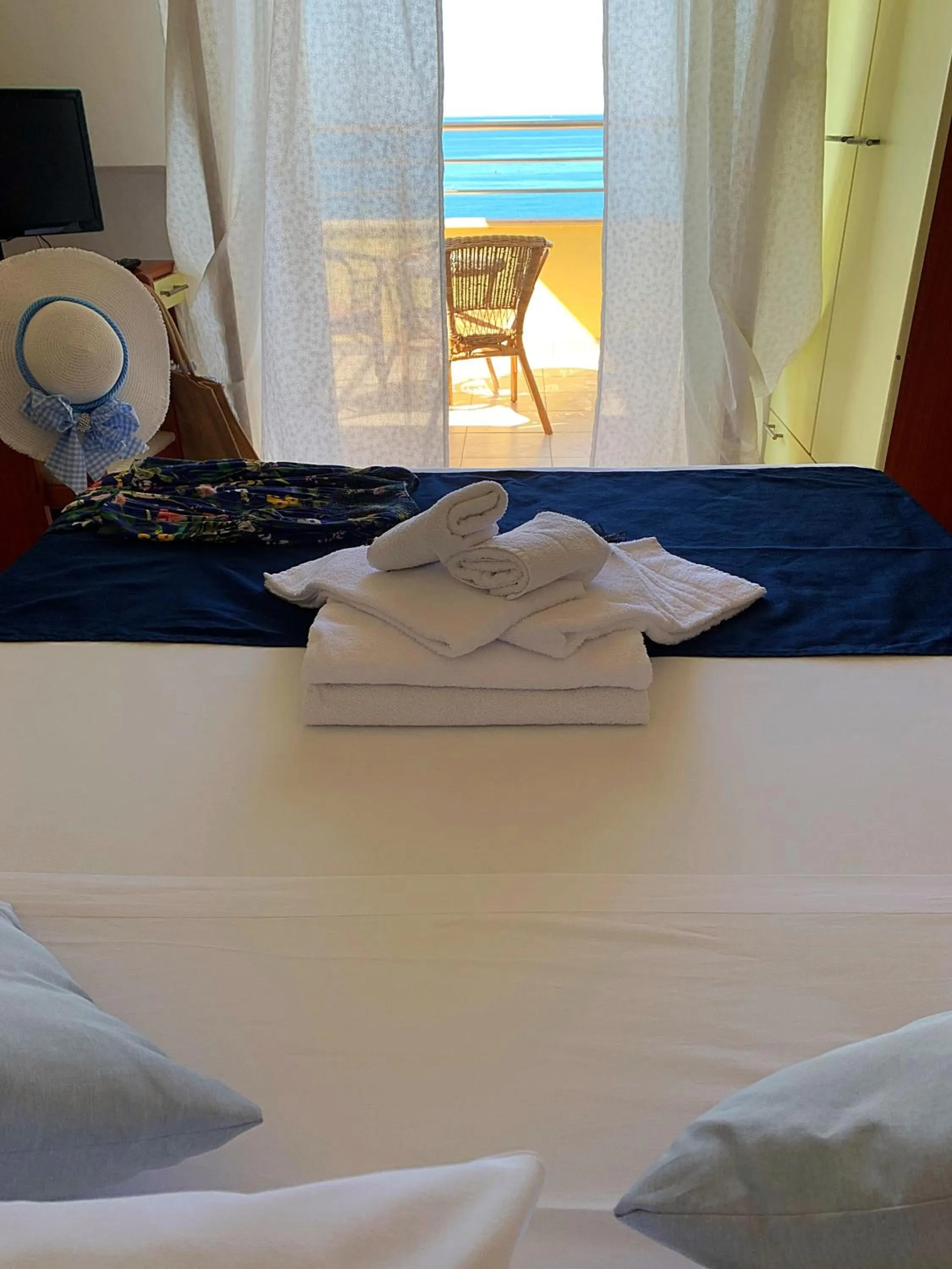 View (from property/room), Bed in Hotel Panoramico