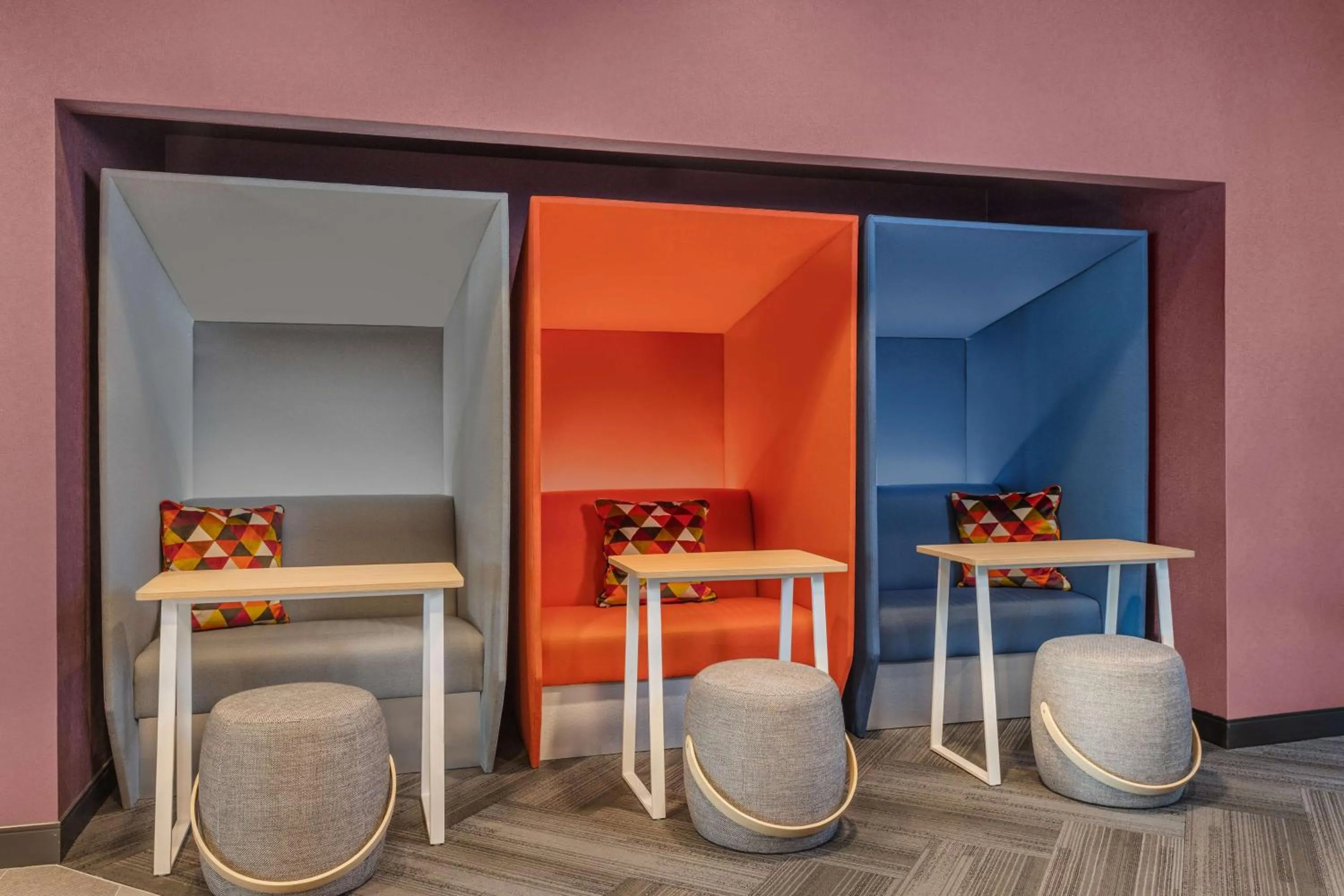 Meeting/conference room in Tru By Hilton Janesville