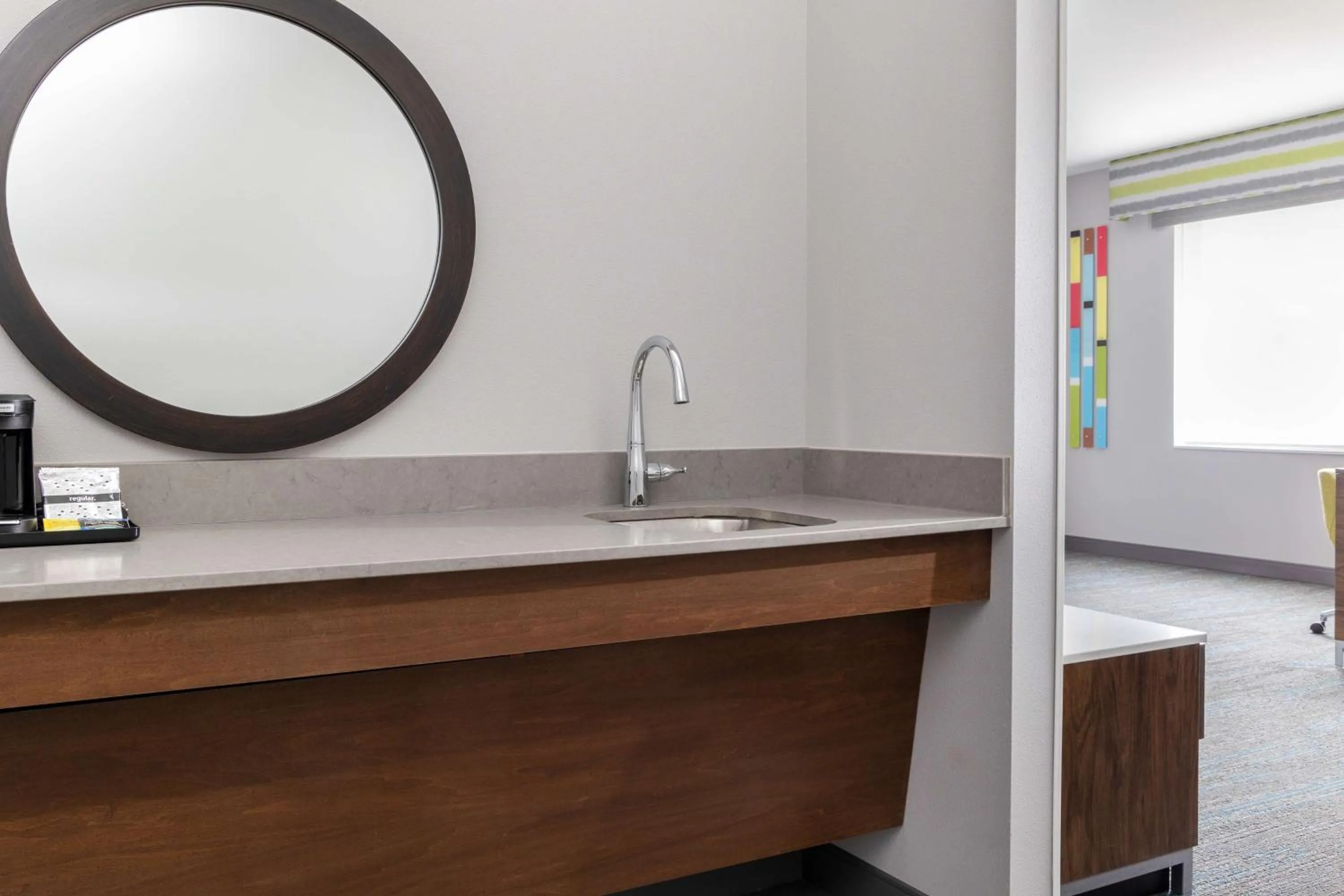 microwave in Hampton Inn & Suites Porter Ranch Los Angeles