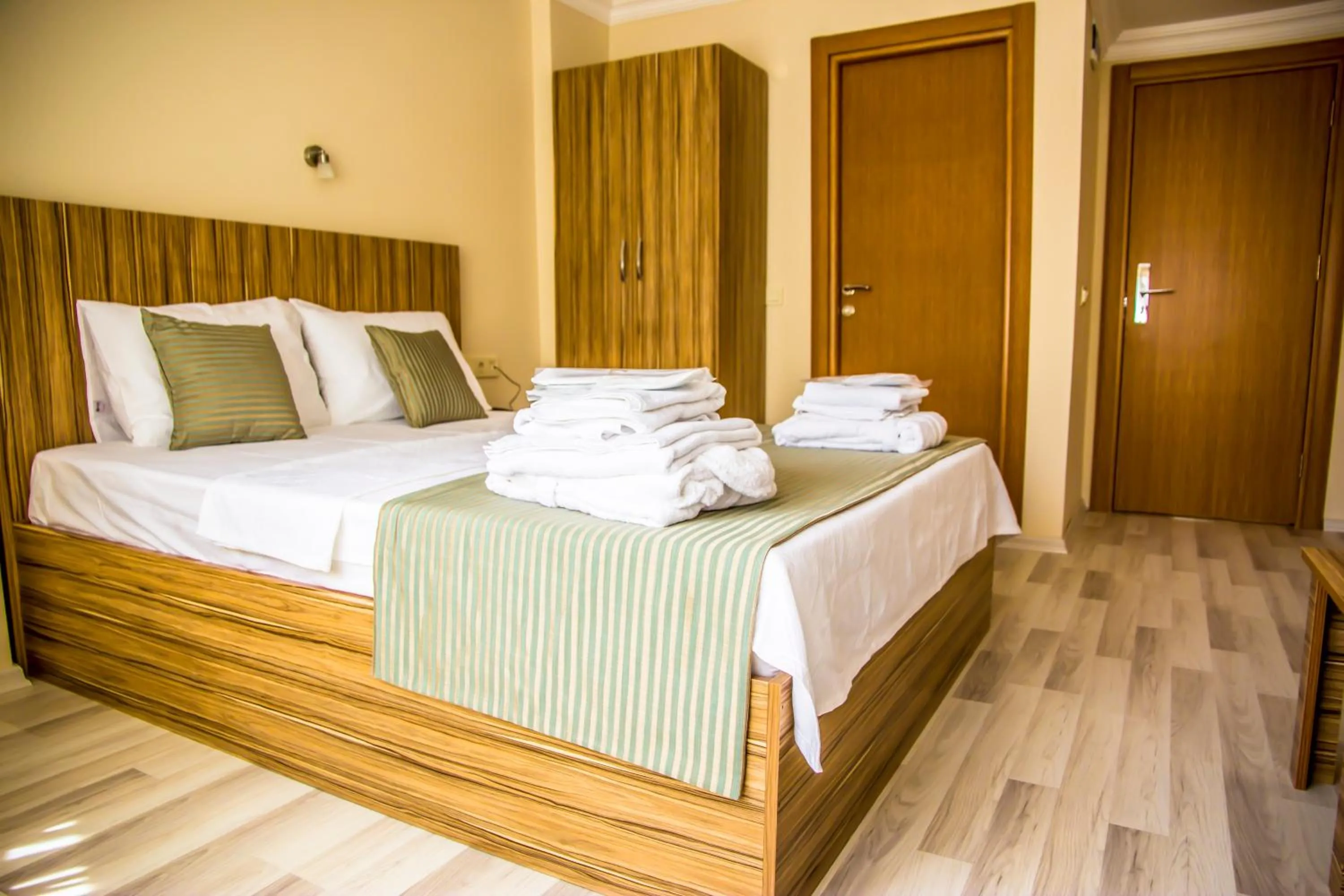 Bedroom, Bed in Berlin Hotel Nisantasi