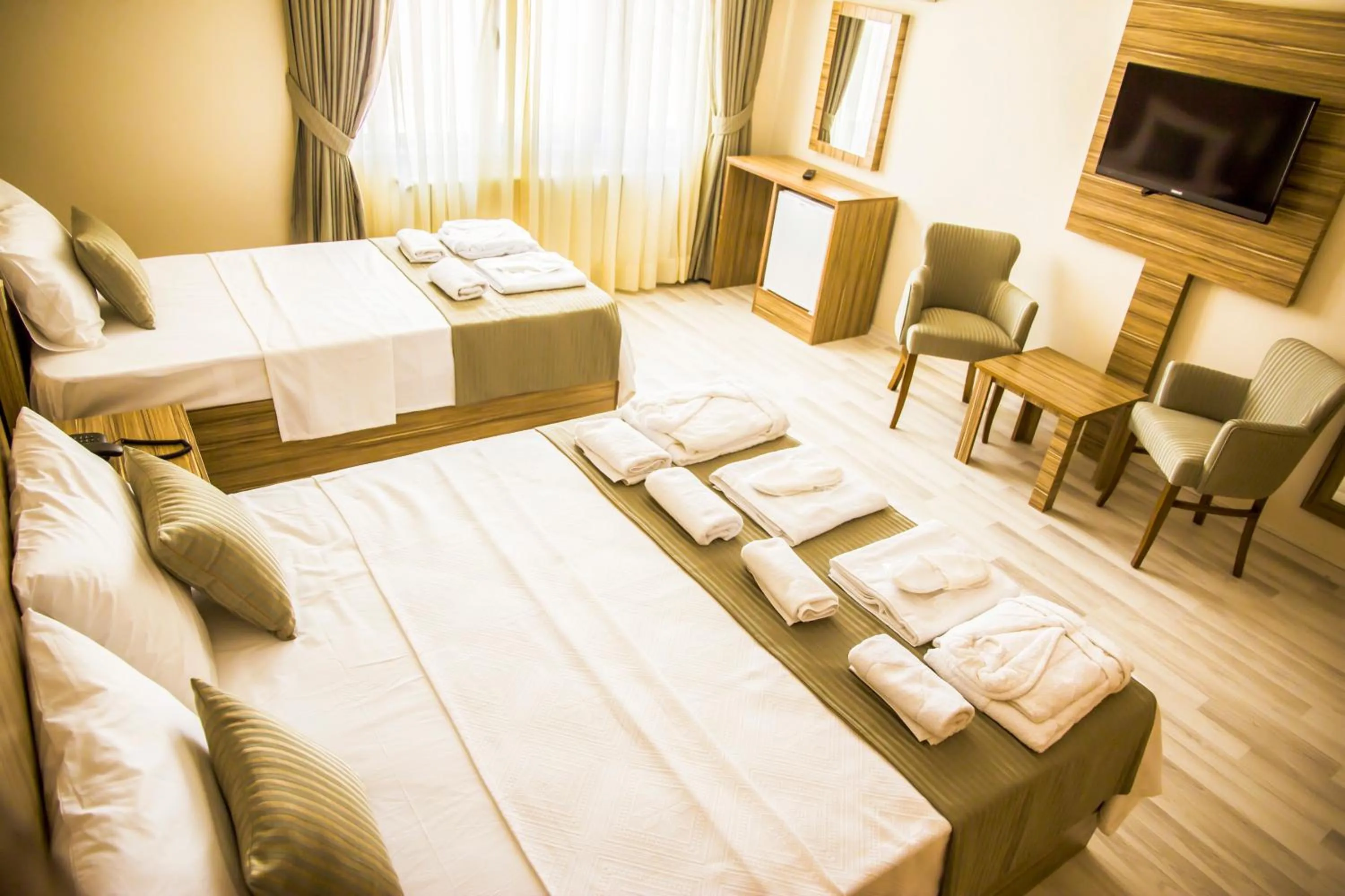 Bedroom, Bed in Berlin Hotel Nisantasi