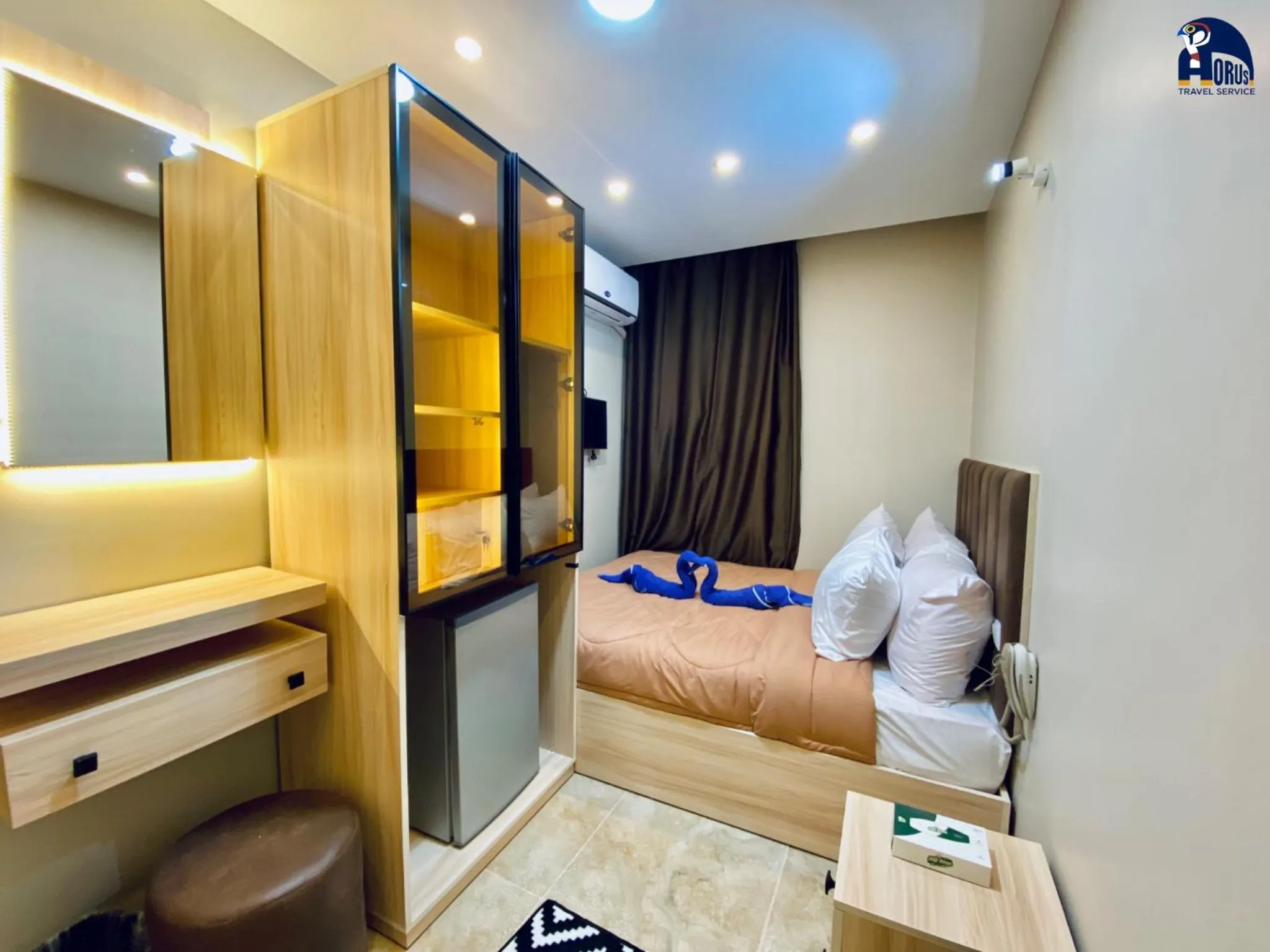 Horus Horizon INN Pyramids View