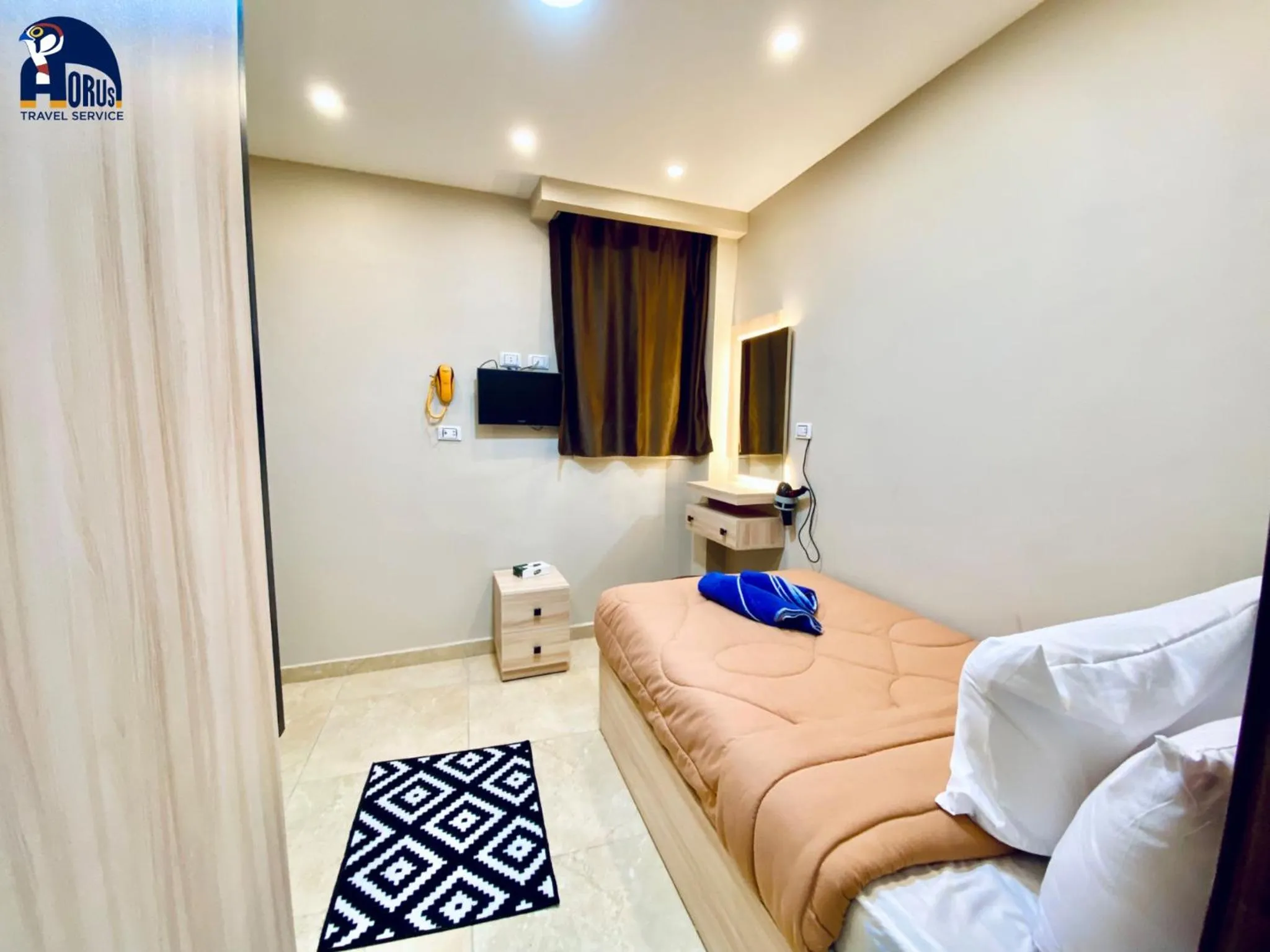 Horus Horizon INN Pyramids View