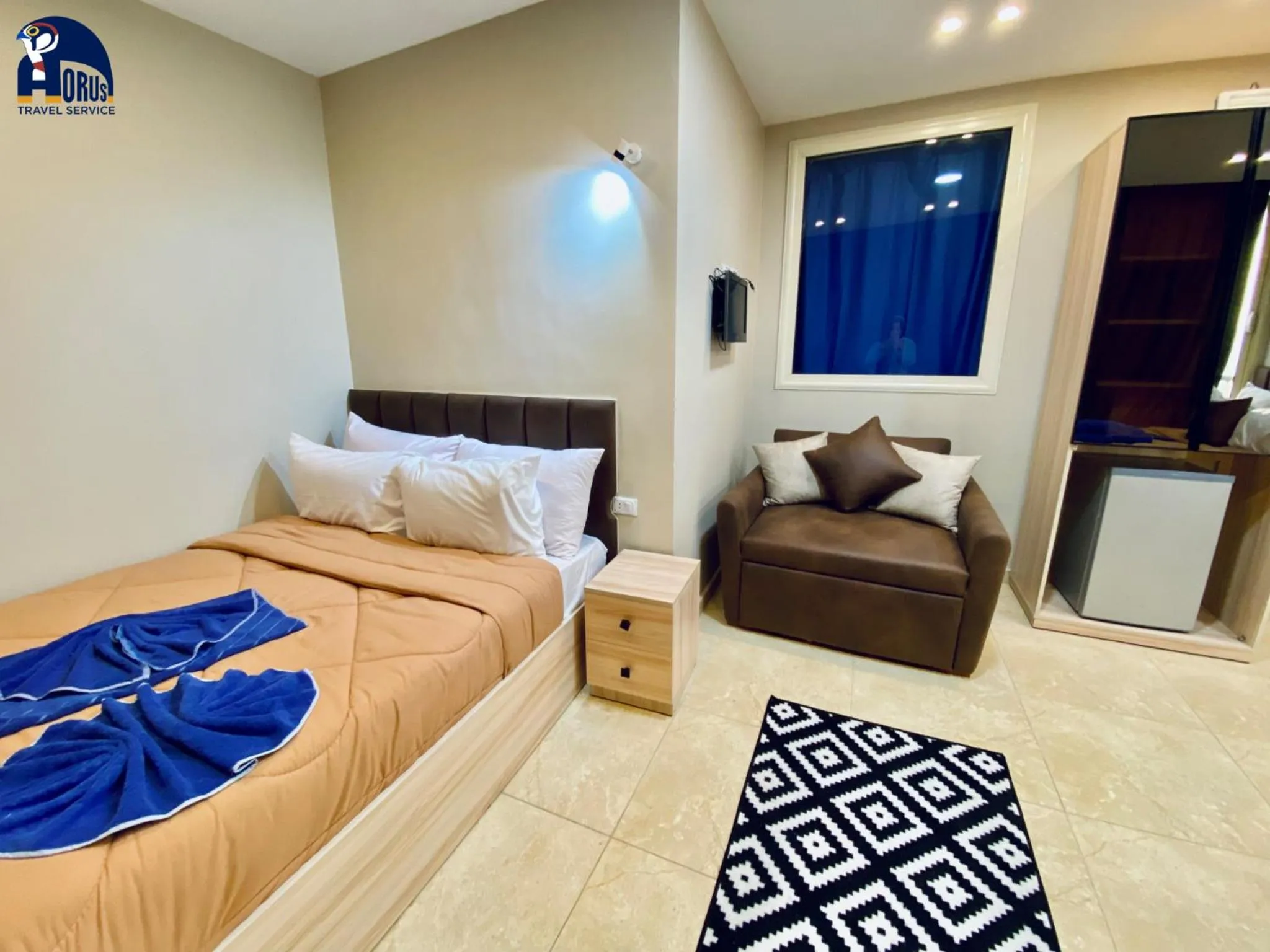 Horus Horizon INN Pyramids View